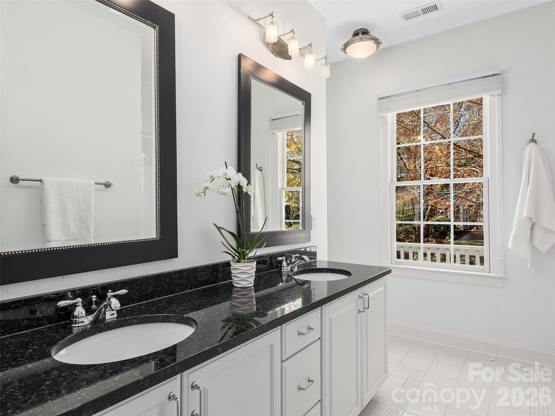 906 Woodvine Road - Photo 27