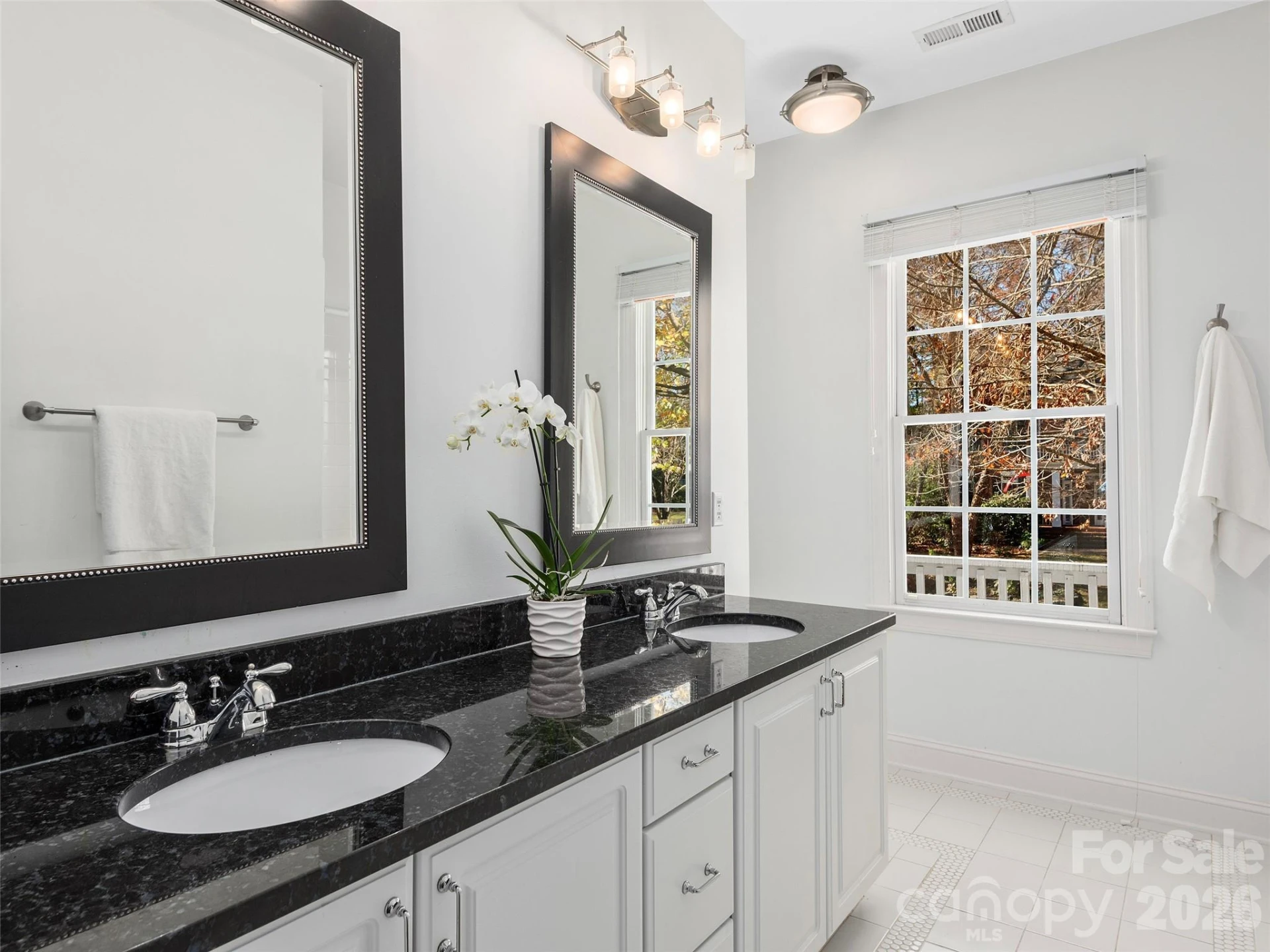 906 Woodvine Road - Photo 27