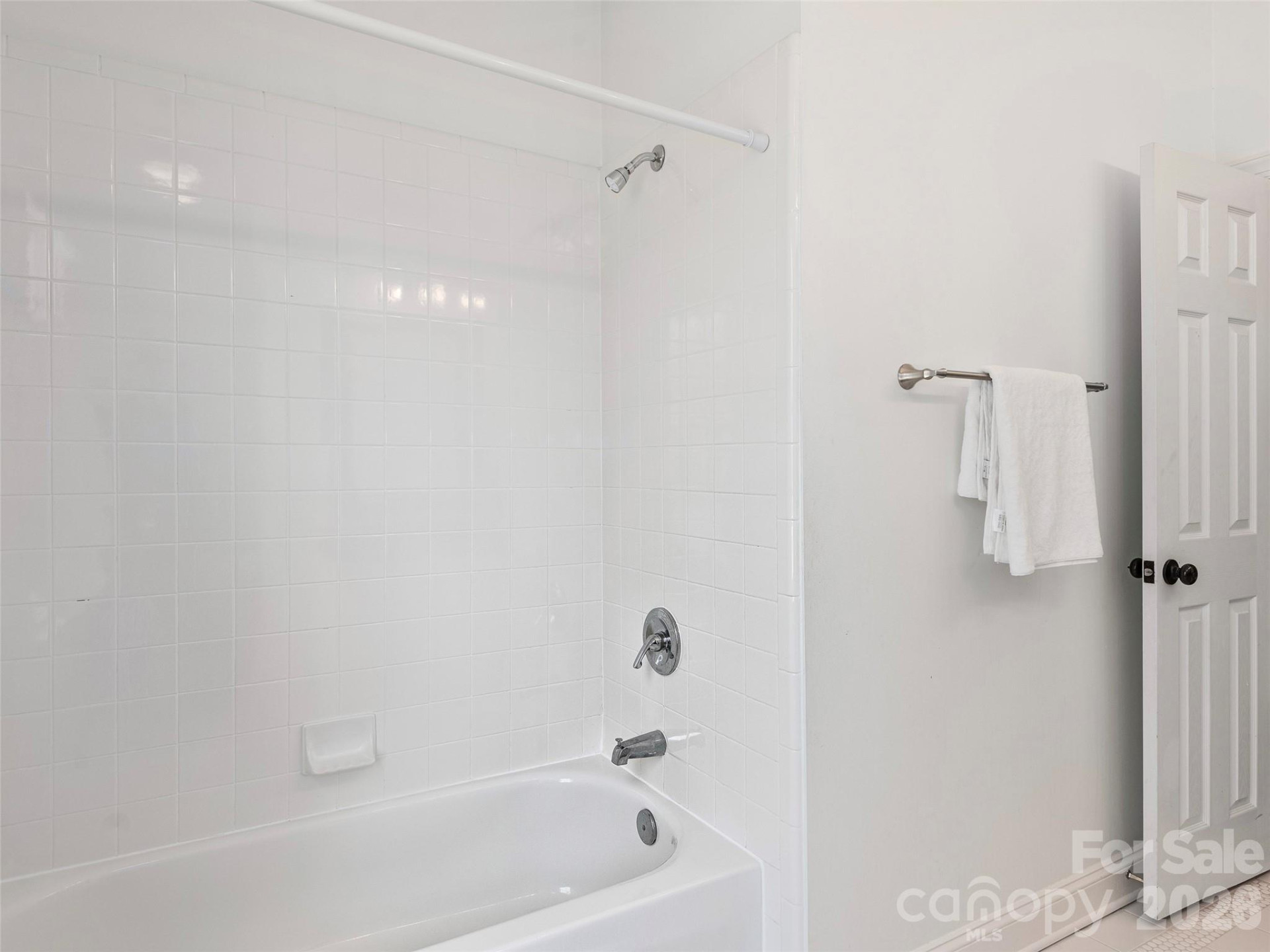 906 Woodvine Road - Photo 28