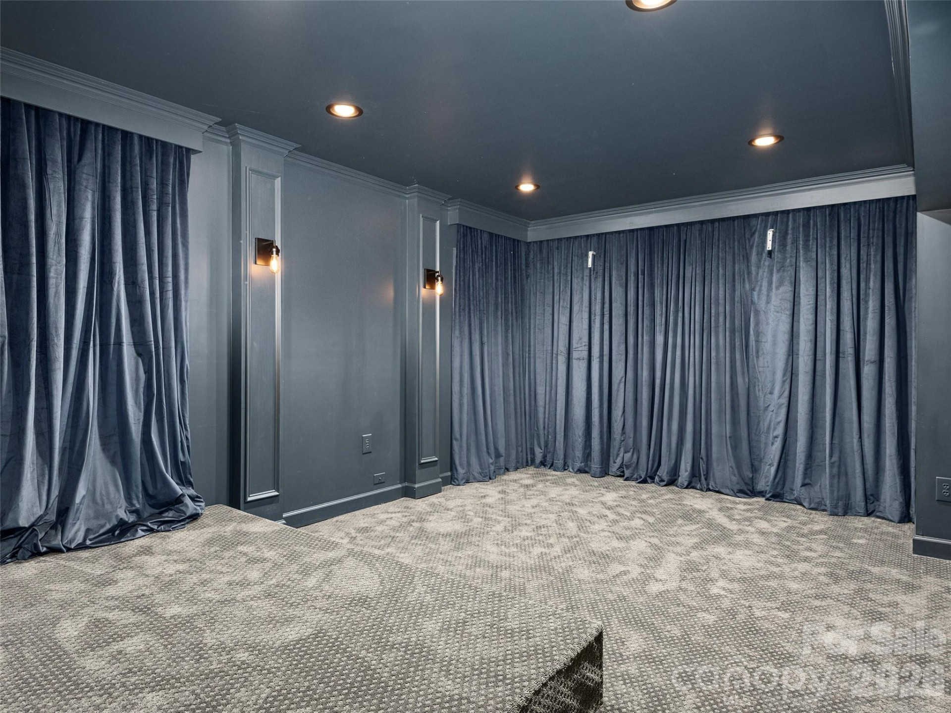 906 Woodvine Road - Photo 37