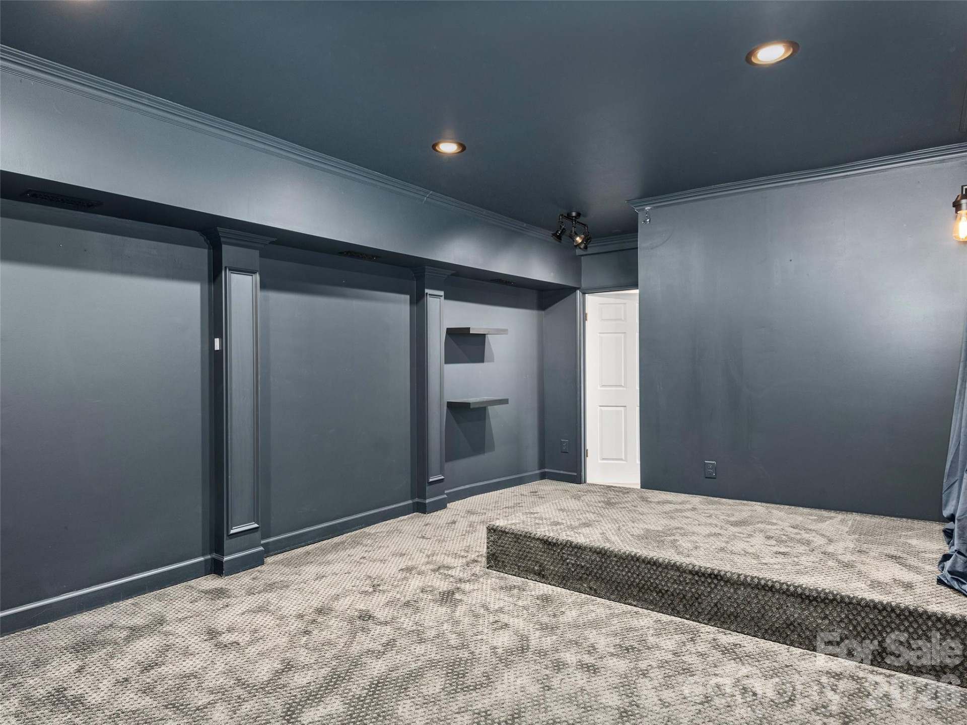 906 Woodvine Road - Photo 38