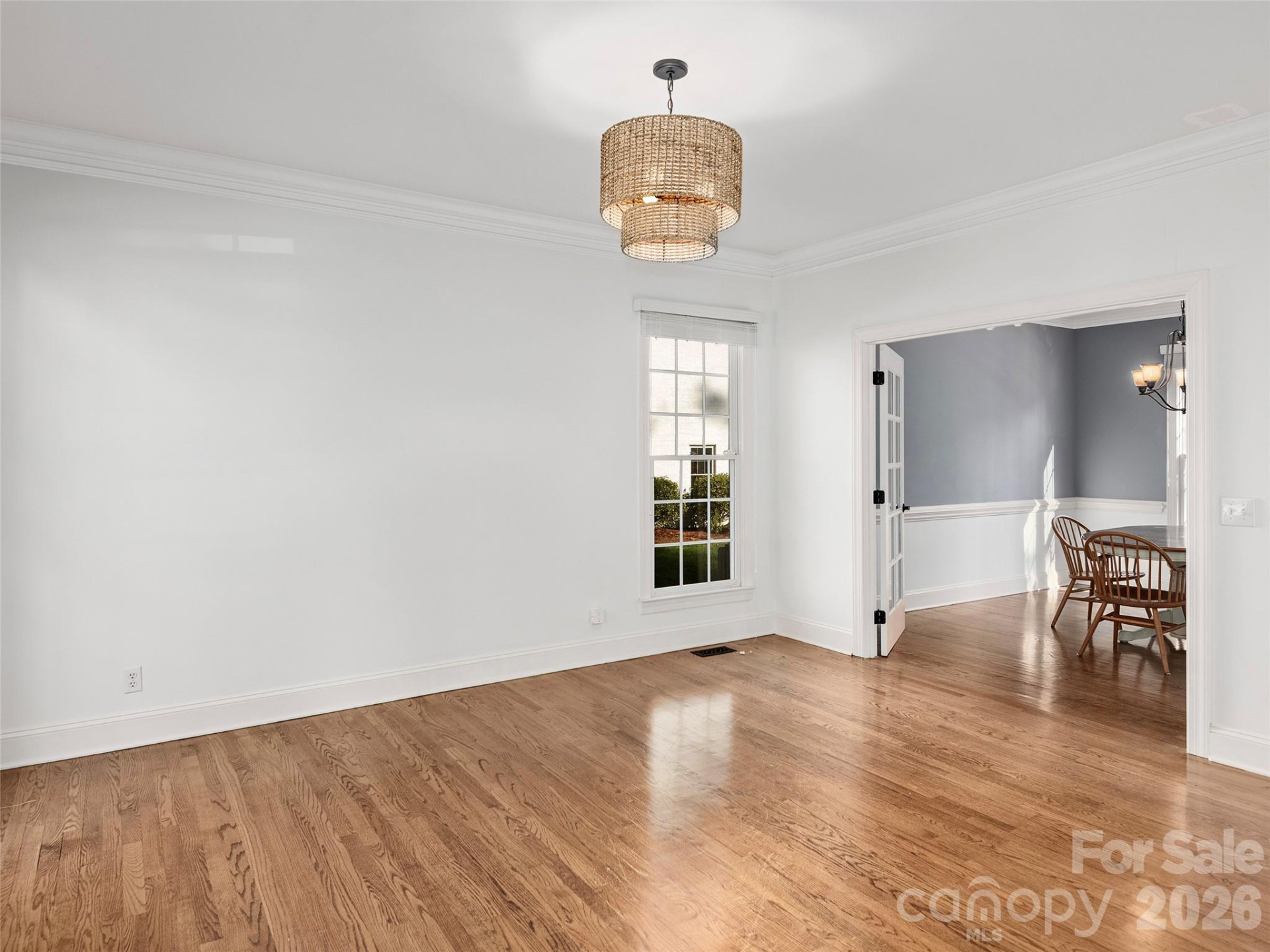 906 Woodvine Road - Photo 5