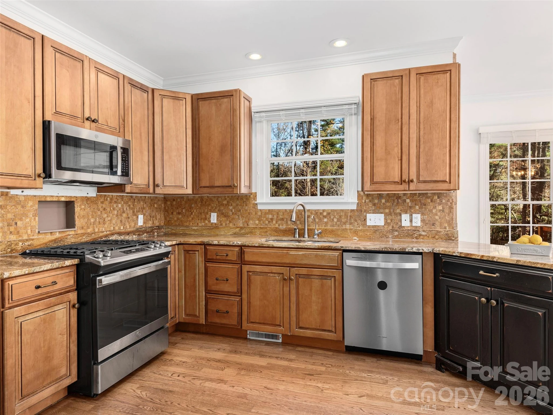 906 Woodvine Road - Photo 9