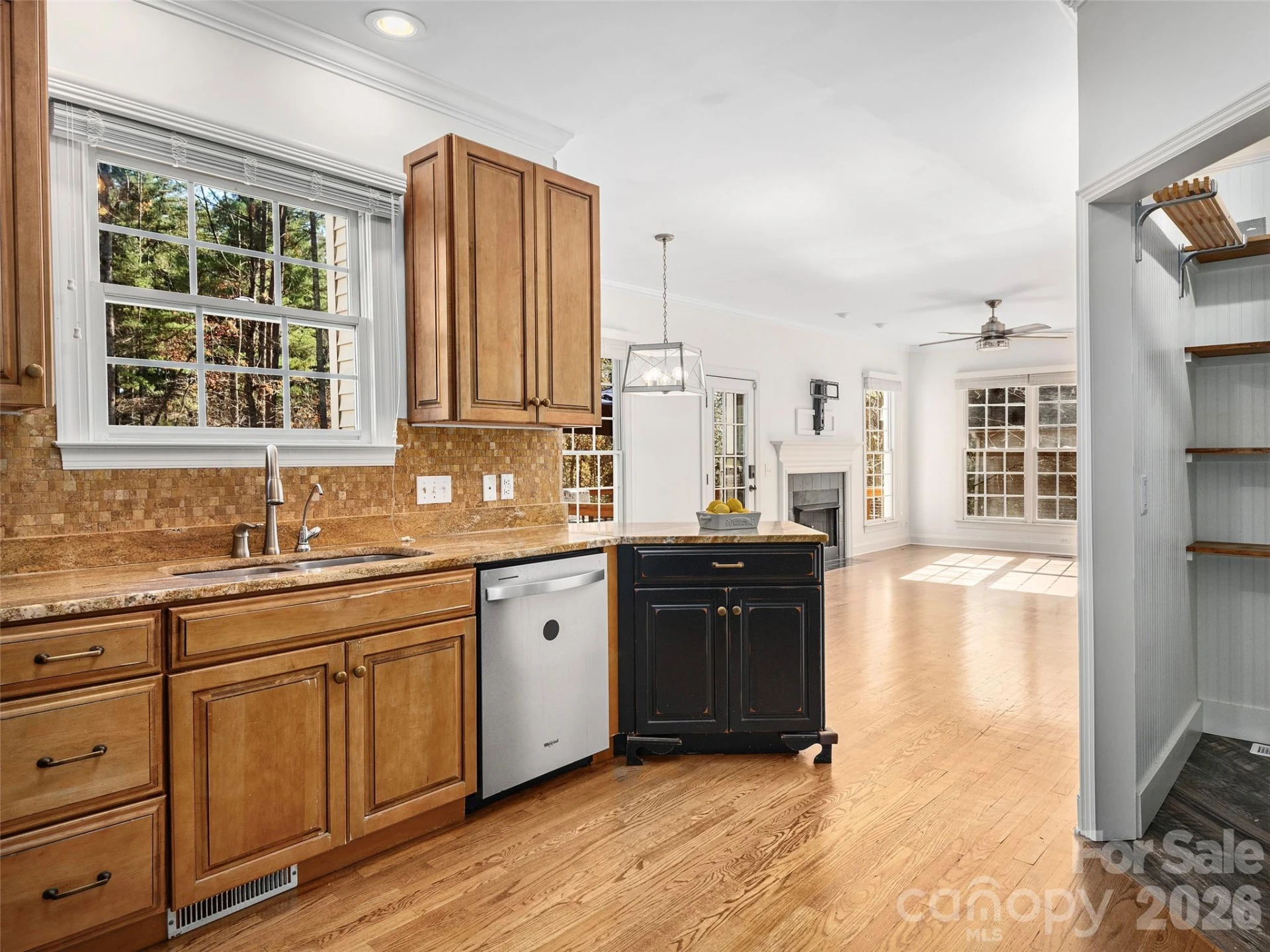 906 Woodvine Road - Photo 10