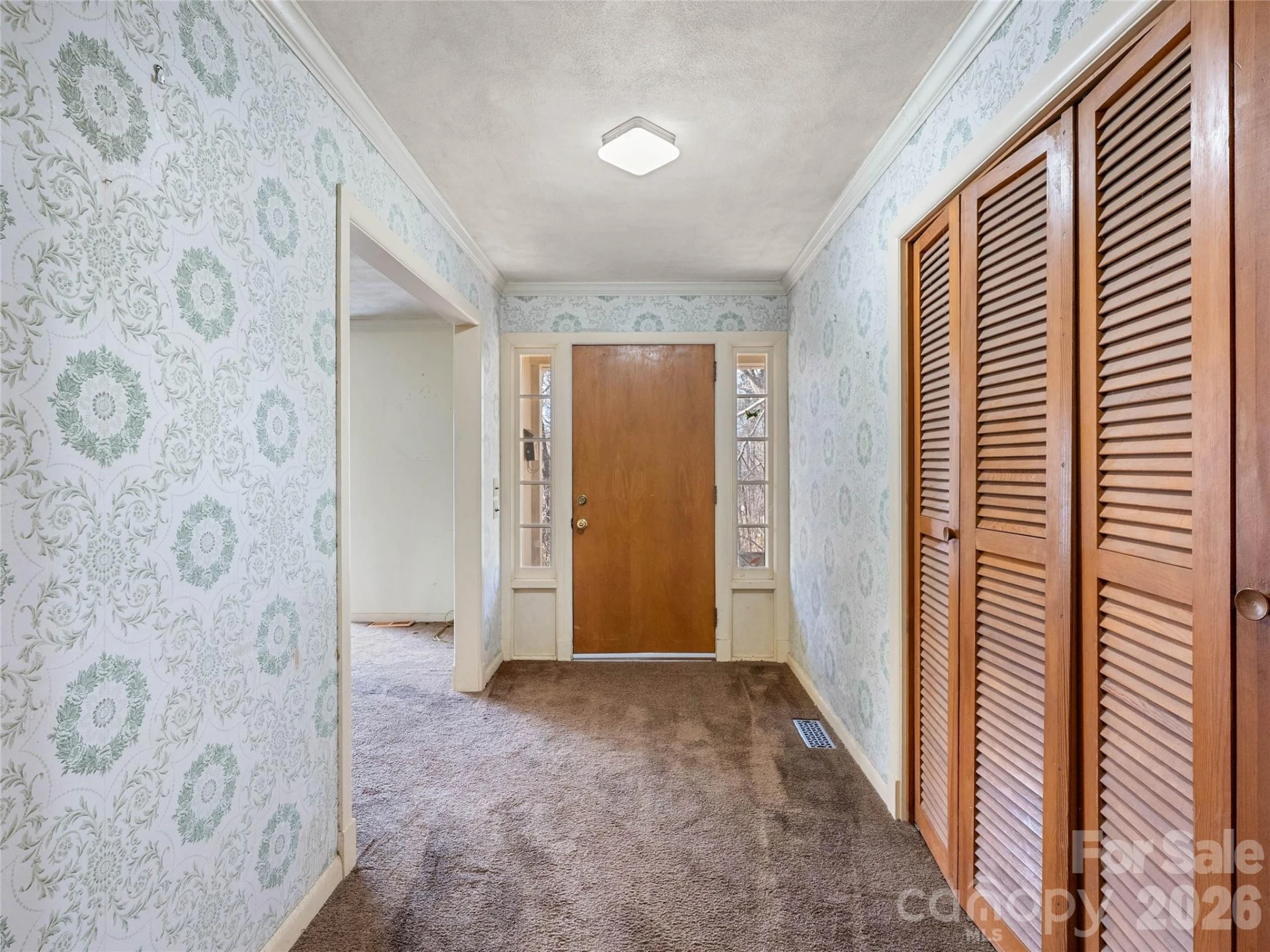 121 Hummingbird Lane - Photo 4