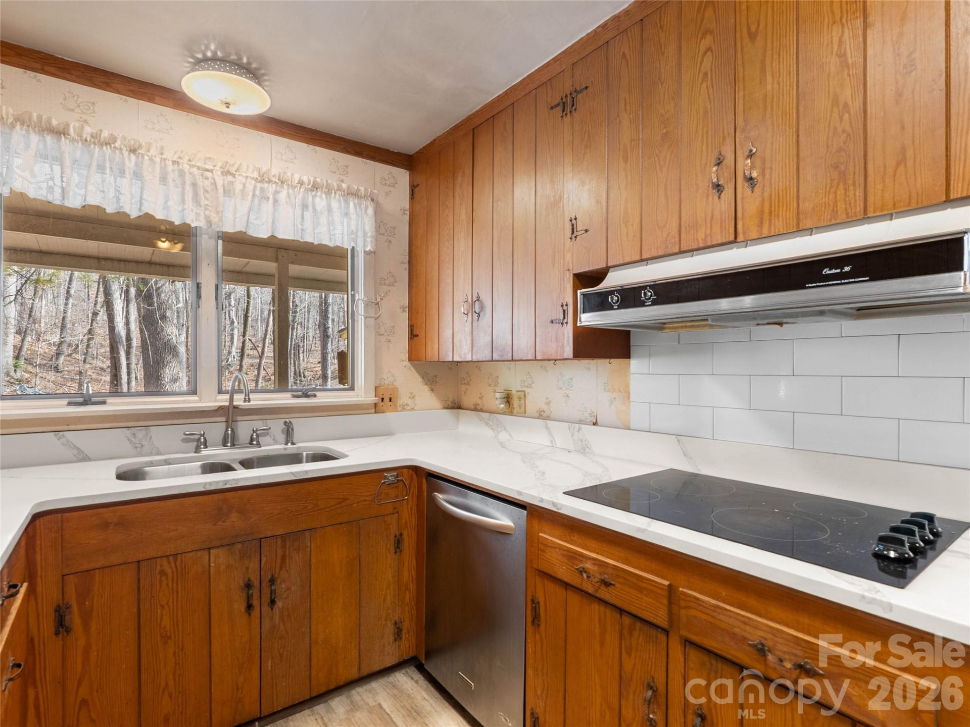 121 Hummingbird Lane - Photo 9