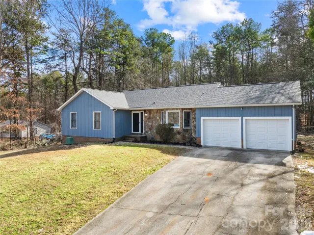 121 Rustic Way Lane