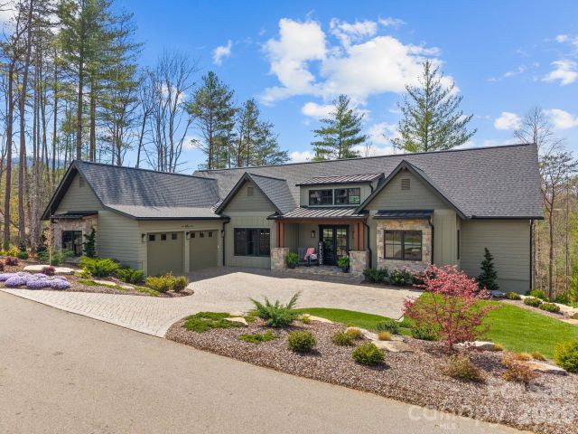 157 Riverbend Forest Drive, Asheville, NC, 28805