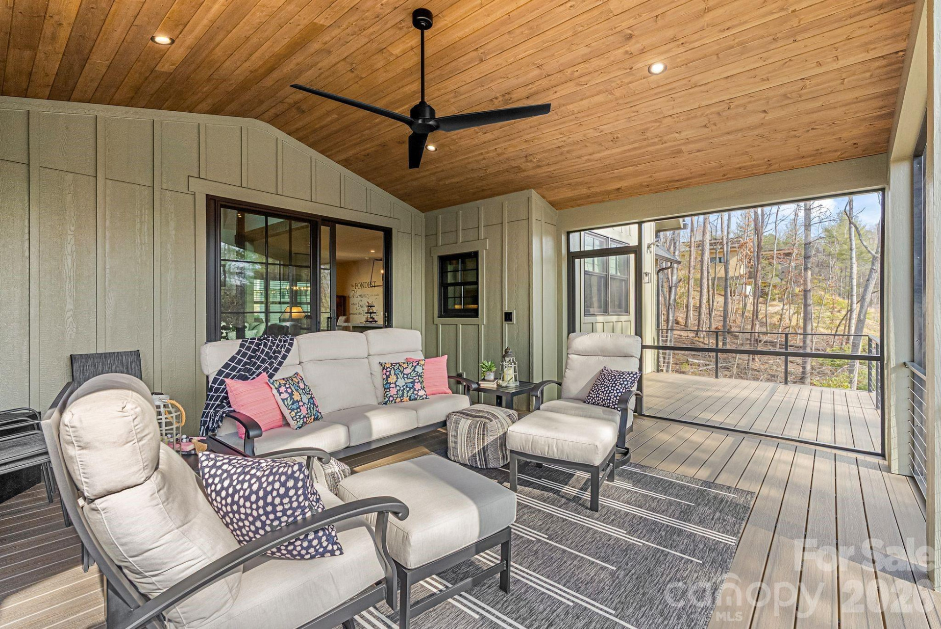 157 Riverbend Forest Drive - Photo 15