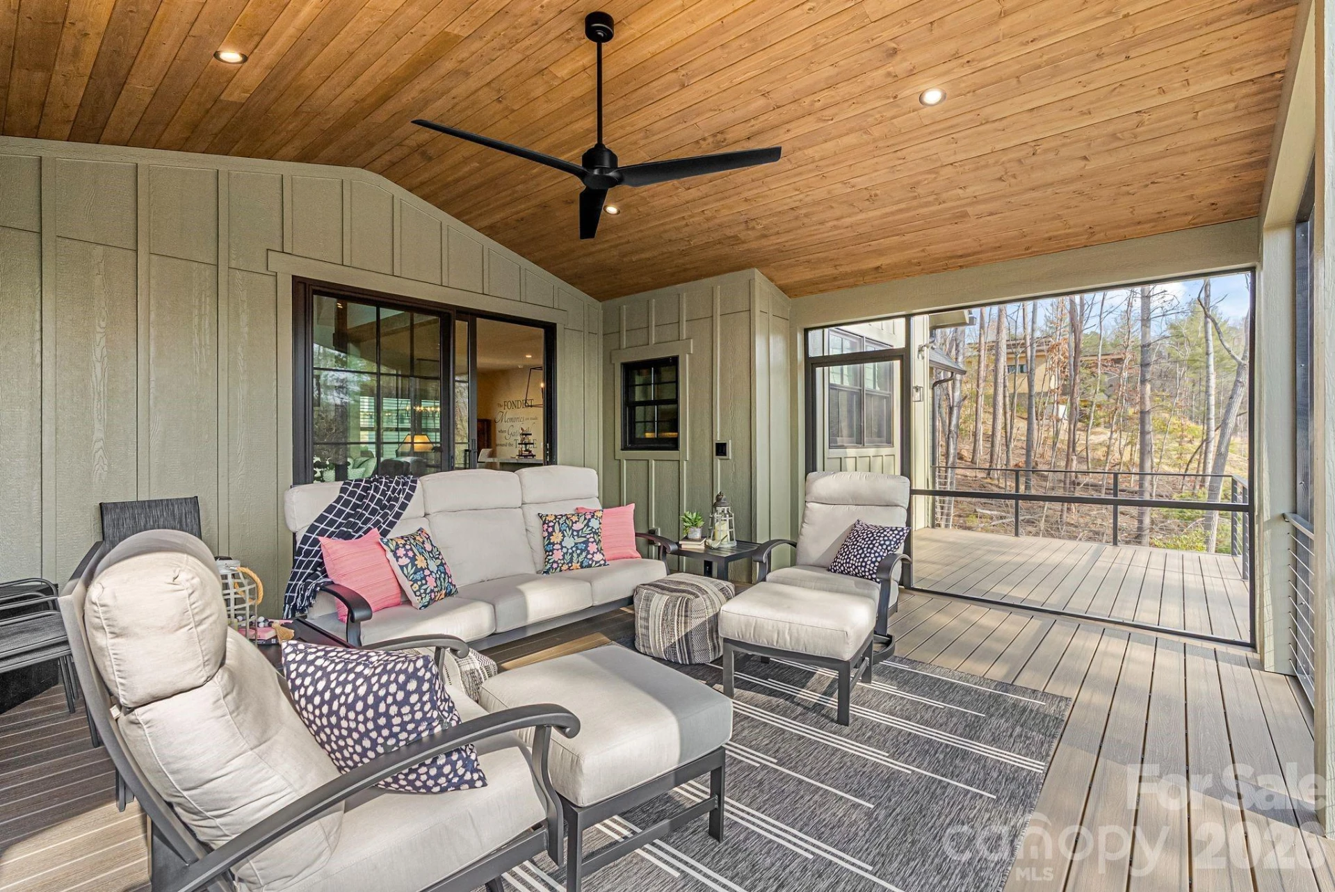 157 Riverbend Forest Drive - Photo 15