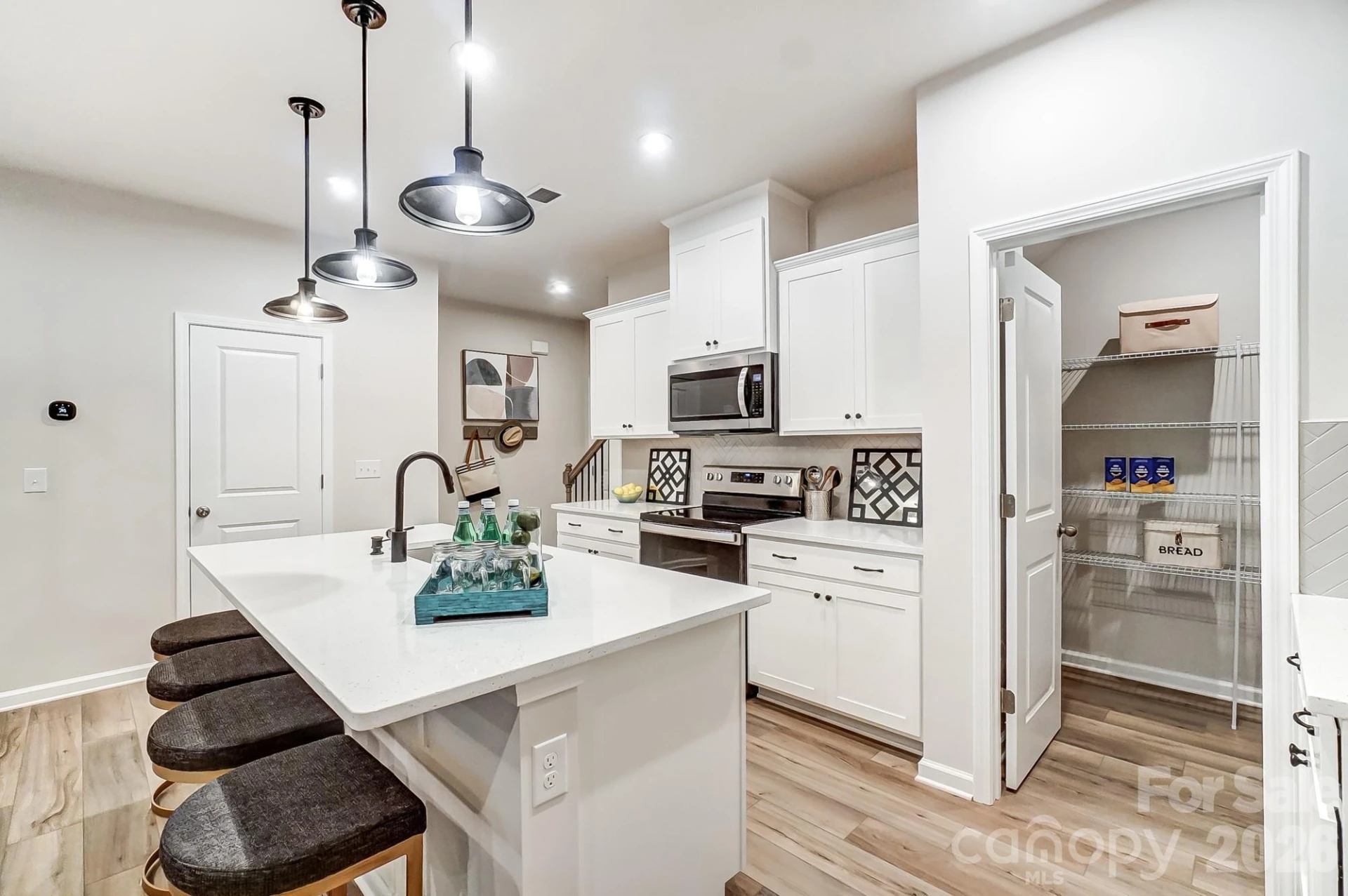 3839 Cheyney Park Drive - Photo 9