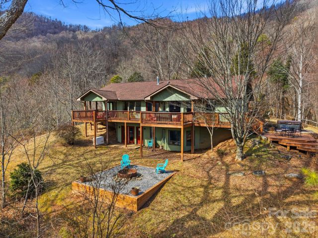 99 Margaret Drive, Leicester, NC, 28748