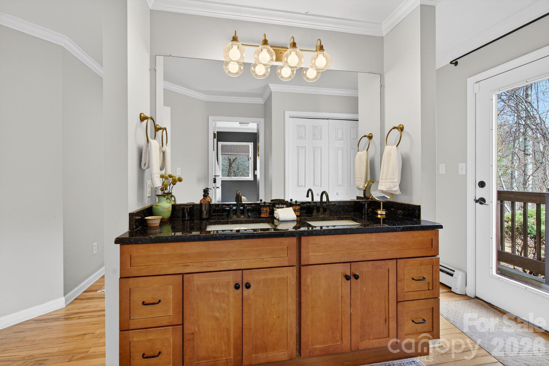 99 Margaret Drive - Photo 16