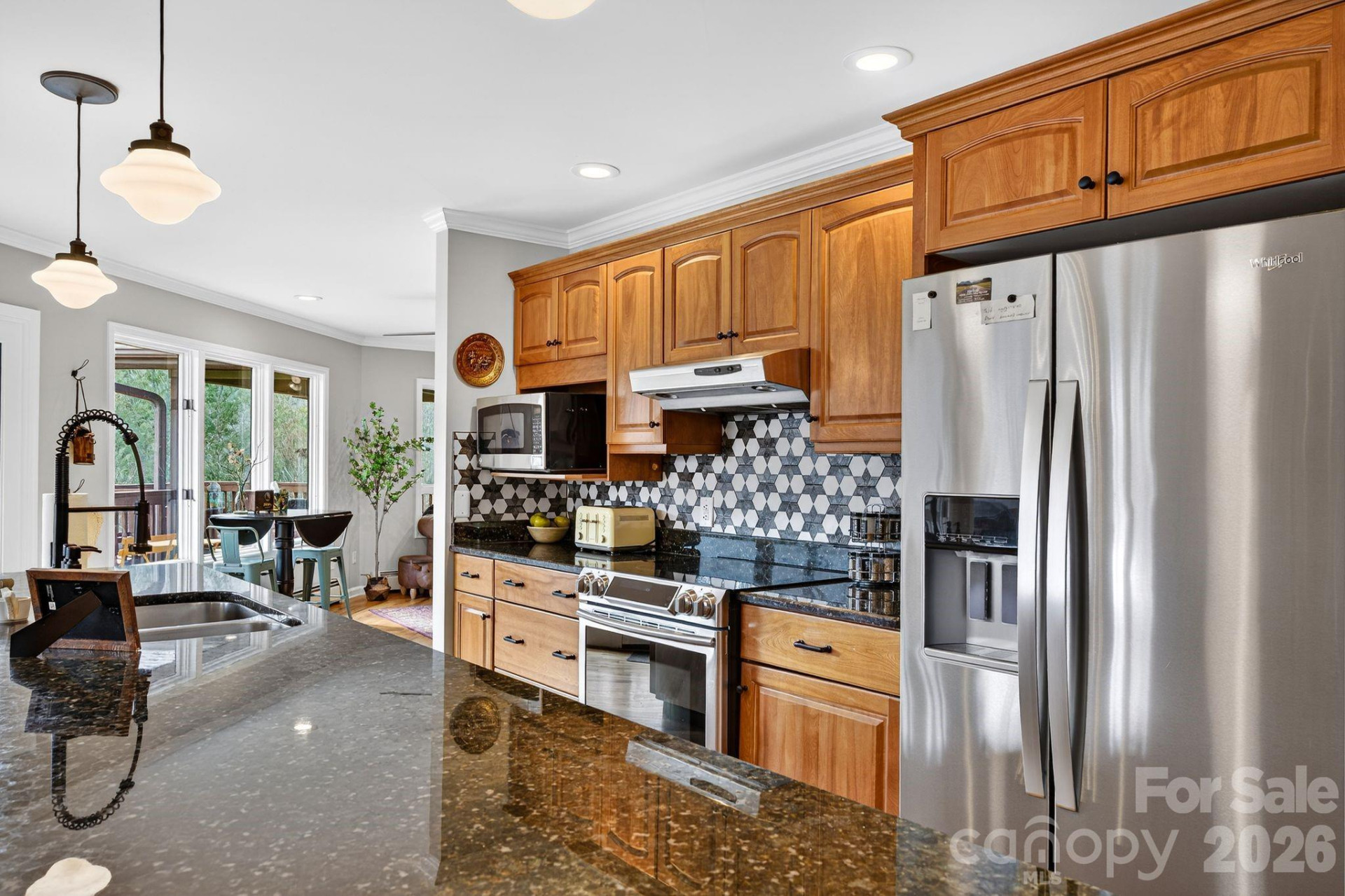 99 Margaret Drive - Photo 10