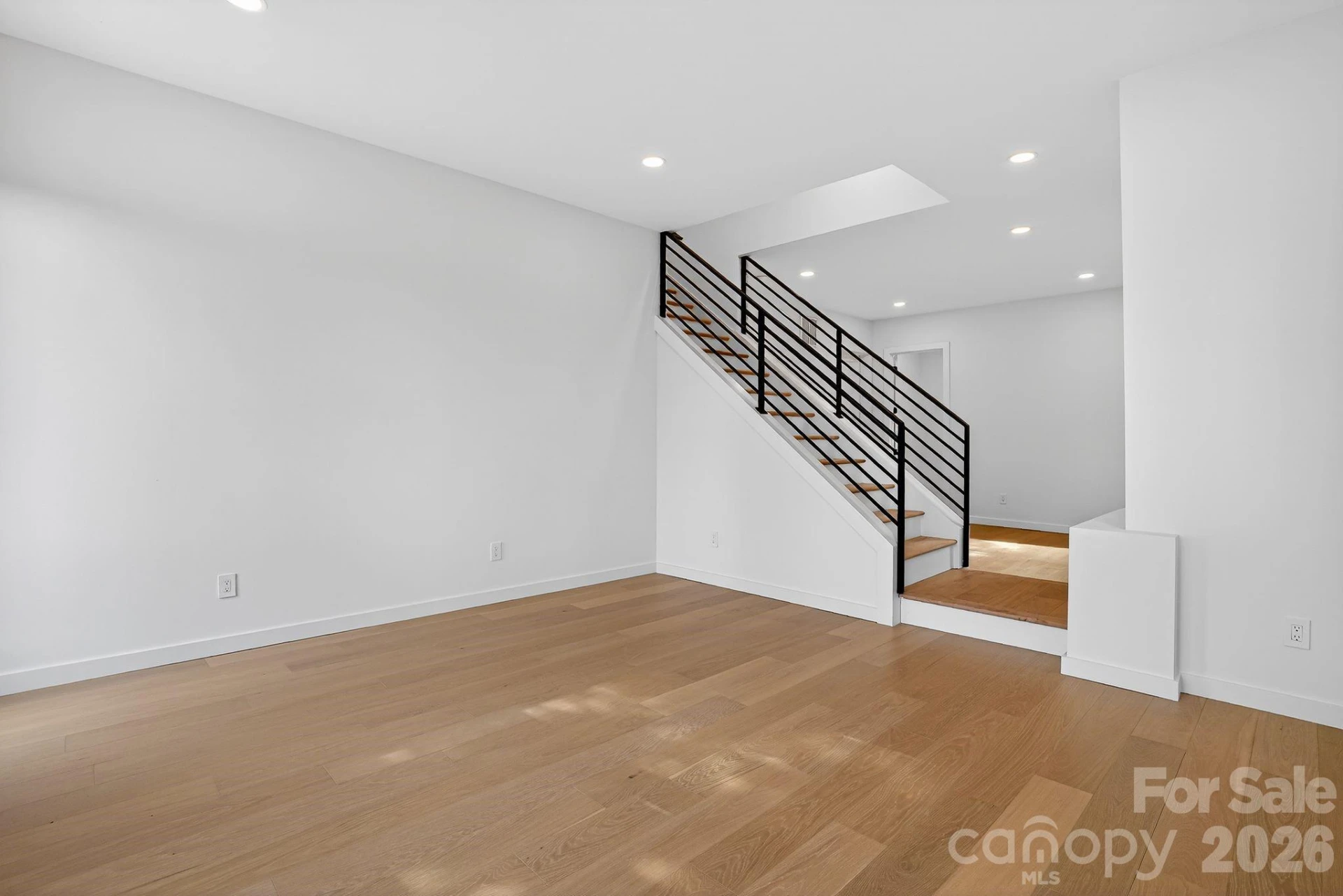 8 Houston Street - Photo 19