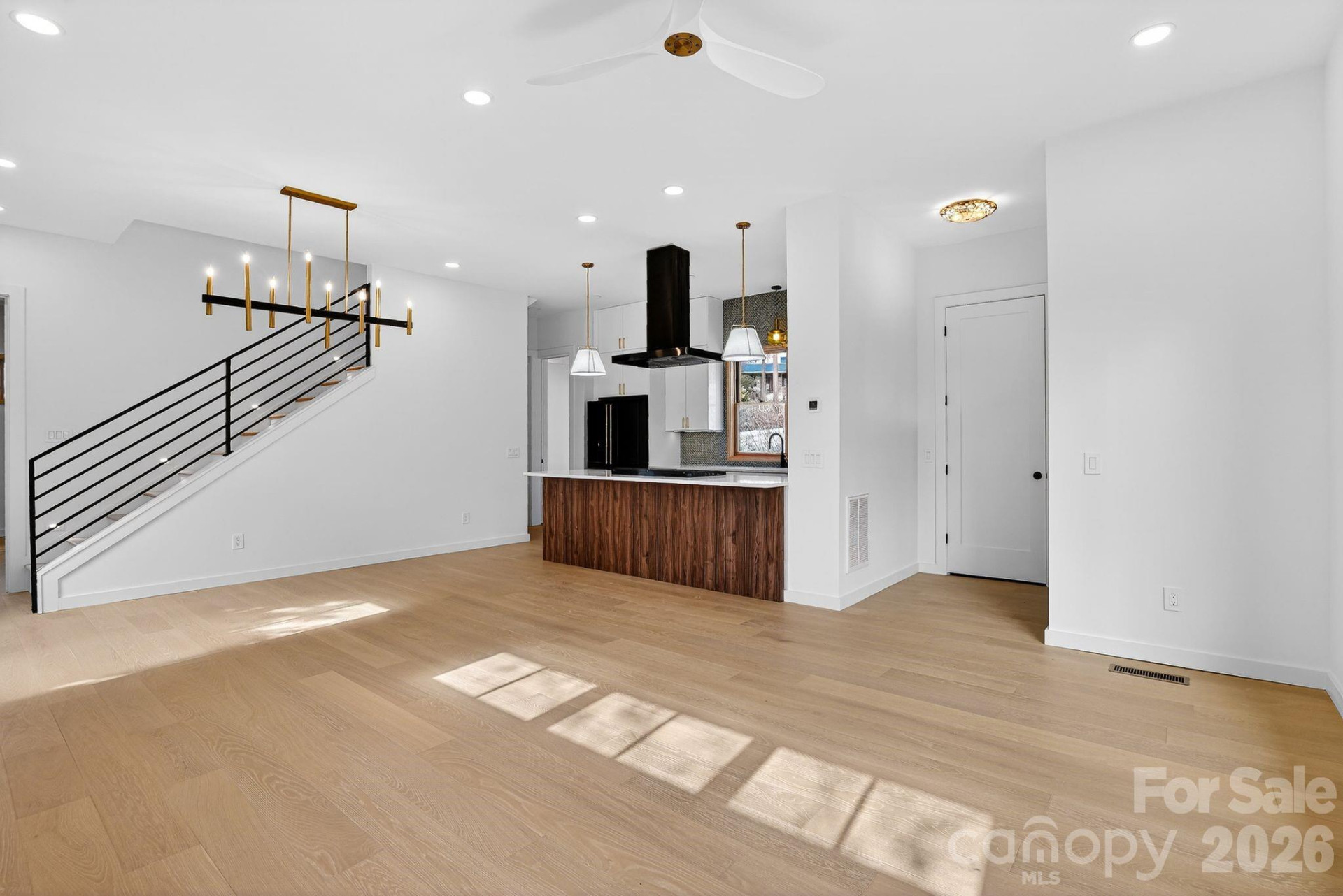 8 Houston Street - Photo 29