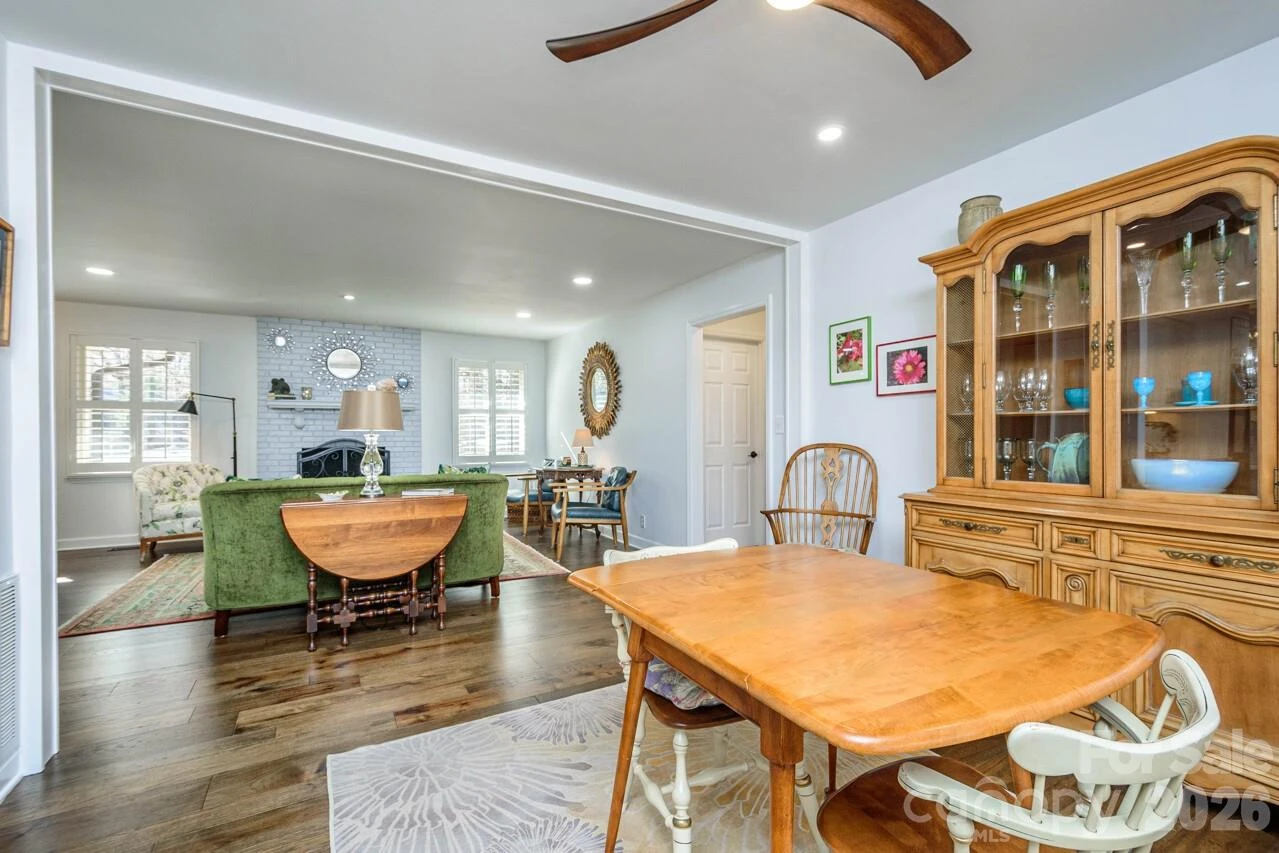 355 Mockingbird Drive - Photo 11