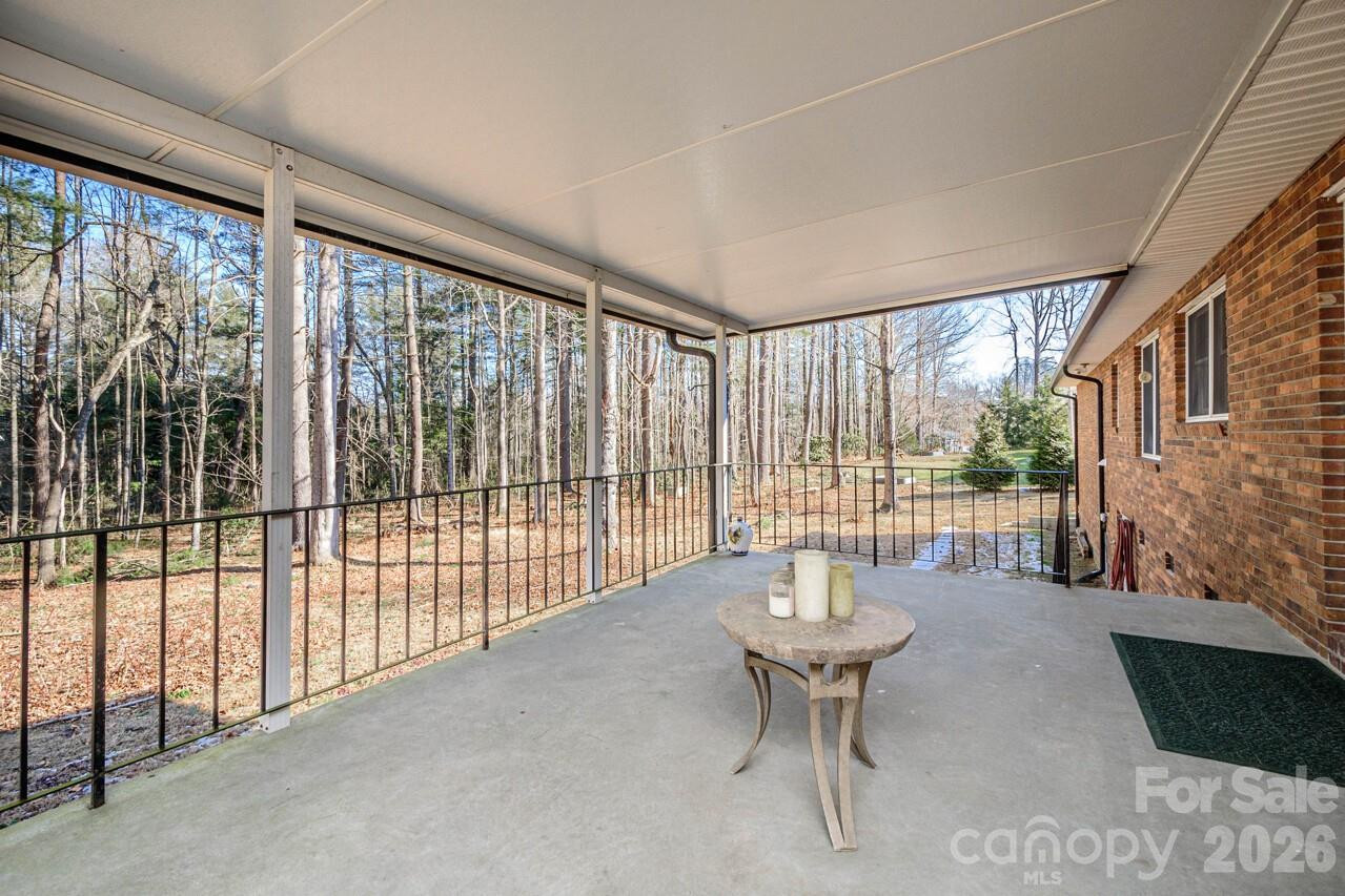 355 Mockingbird Drive - Photo 29