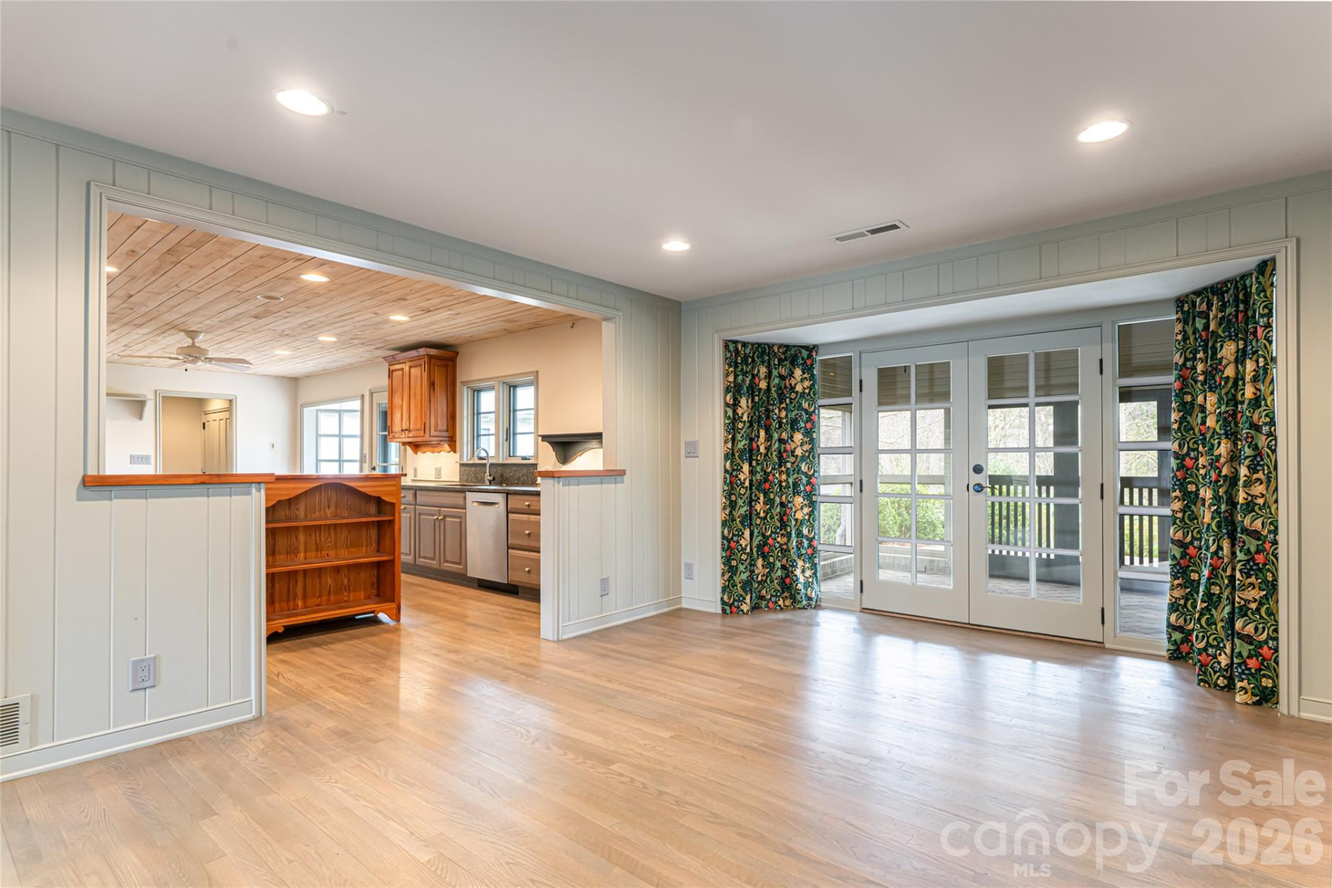 21 Pine Tree Circle - Photo 16