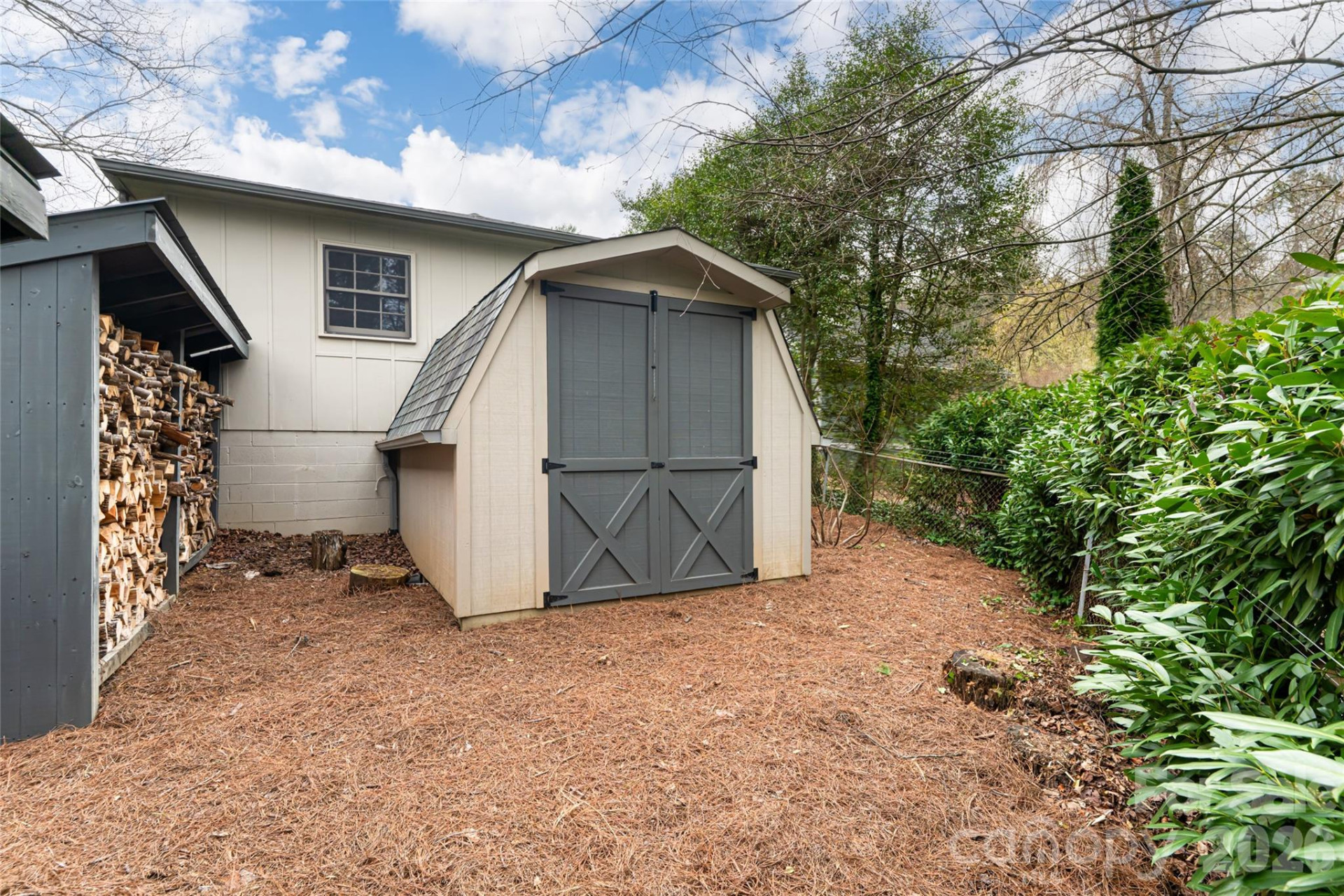 21 Pine Tree Circle - Photo 42