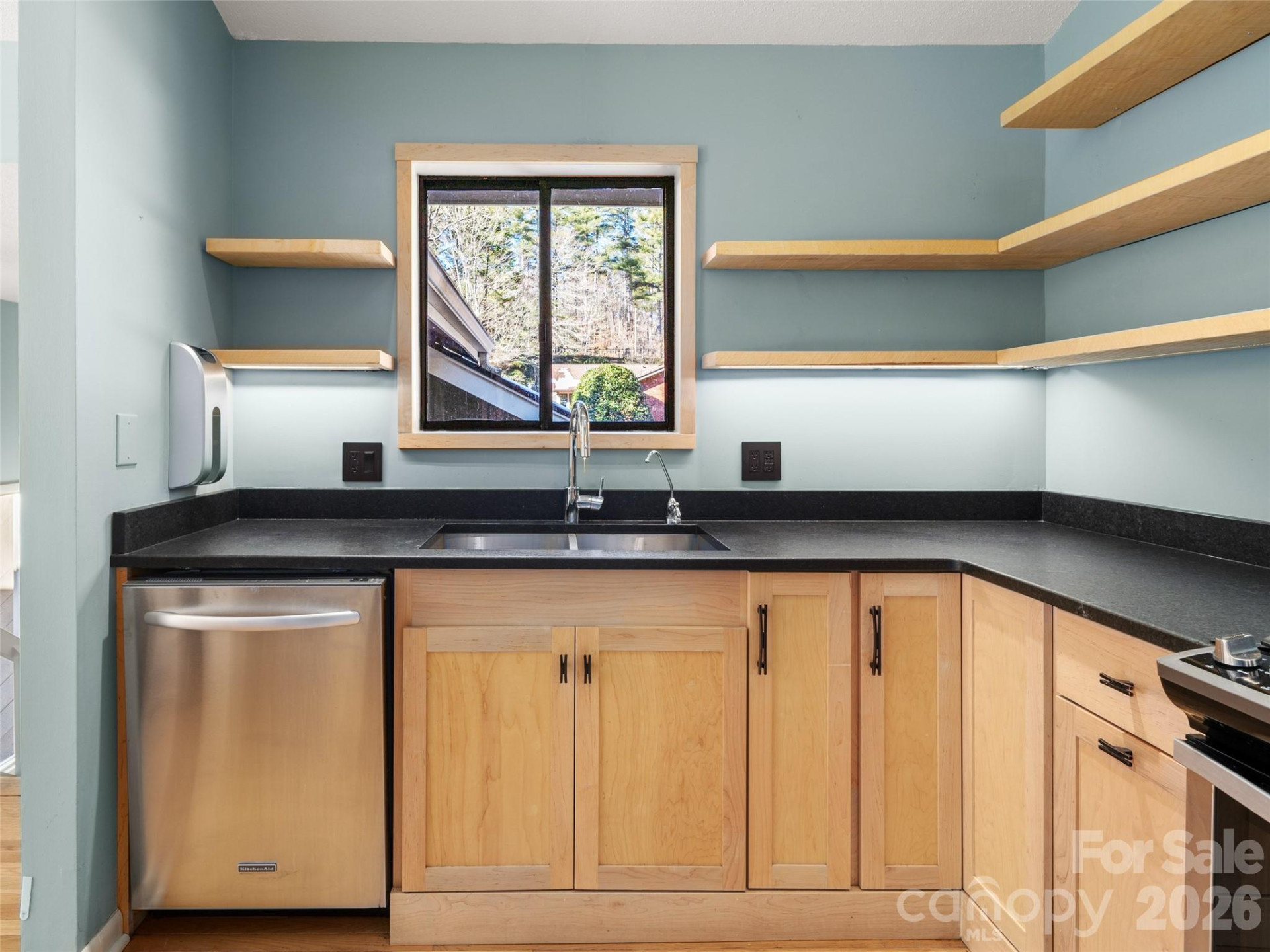 138 Woodhaven Drive - Photo 15