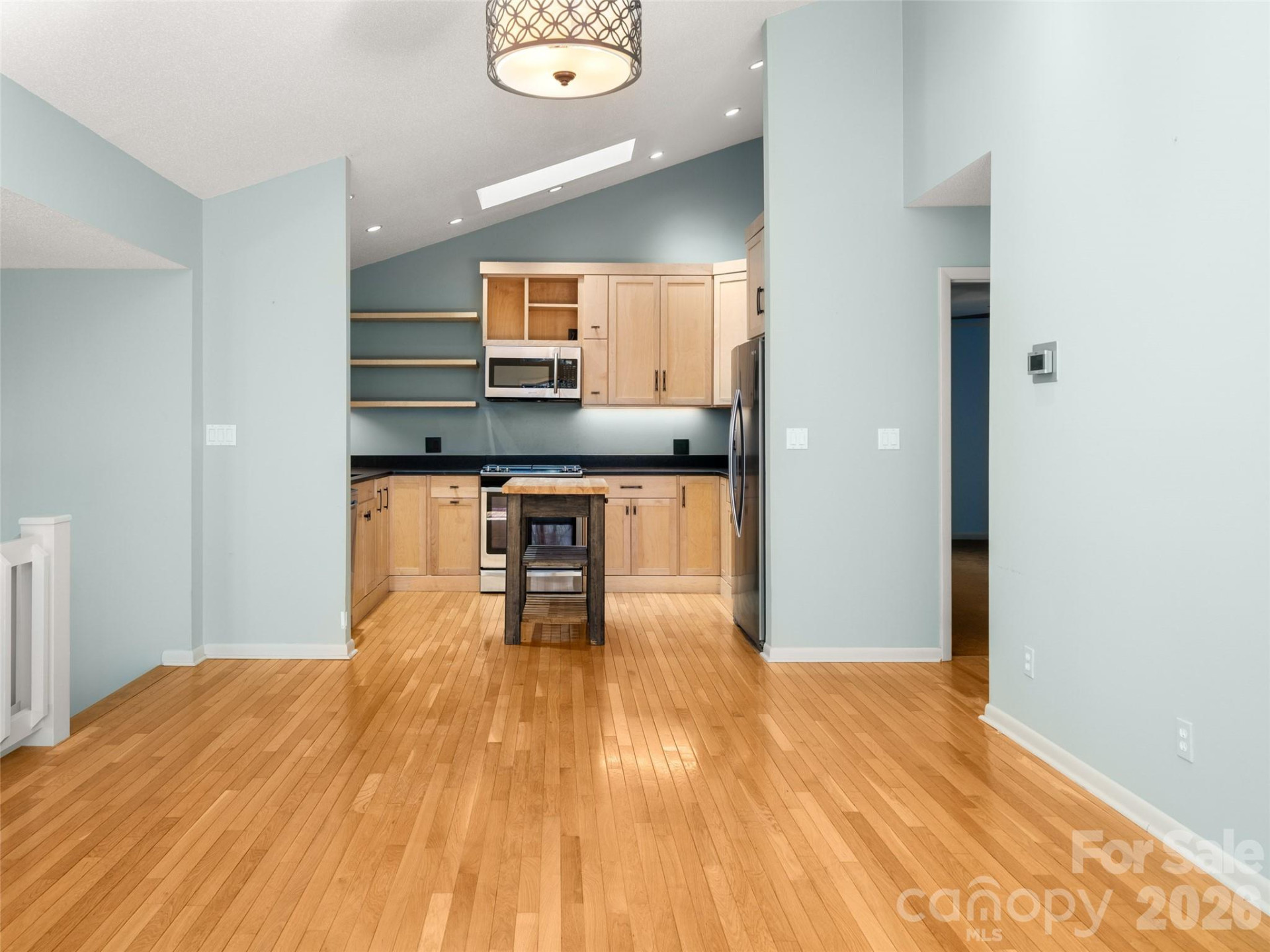 138 Woodhaven Drive - Photo 9