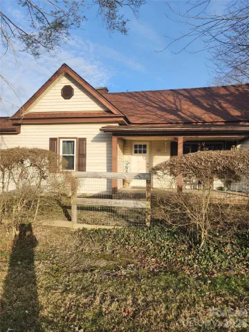 110 Price Street