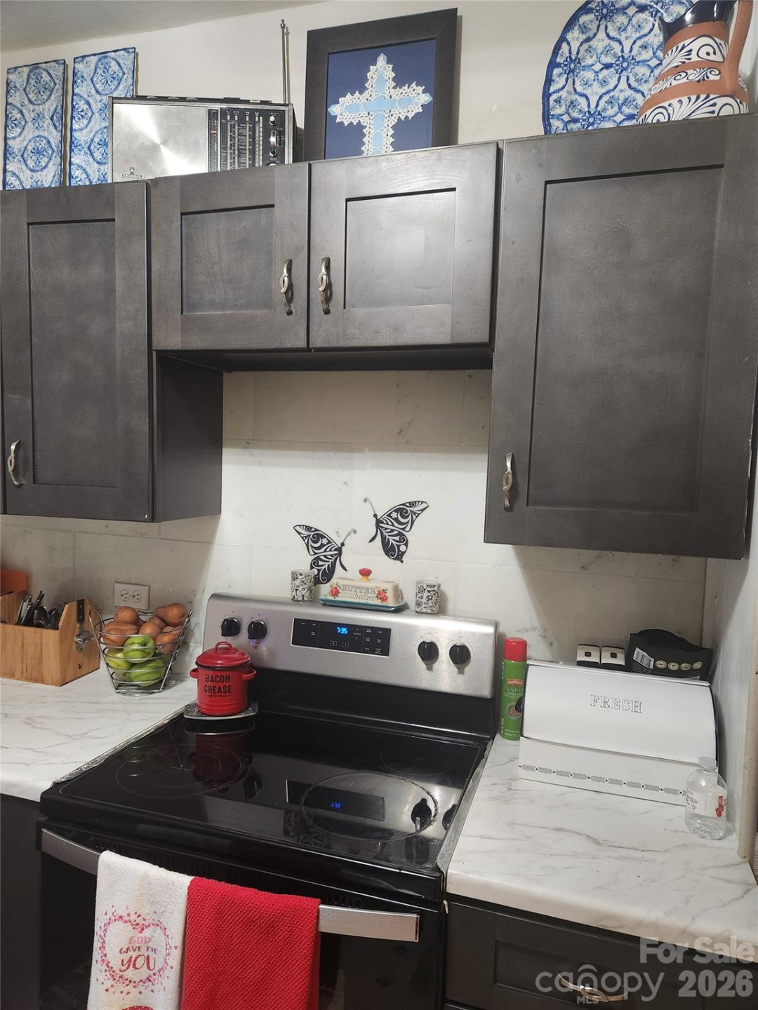 110 Price Street - Photo 16