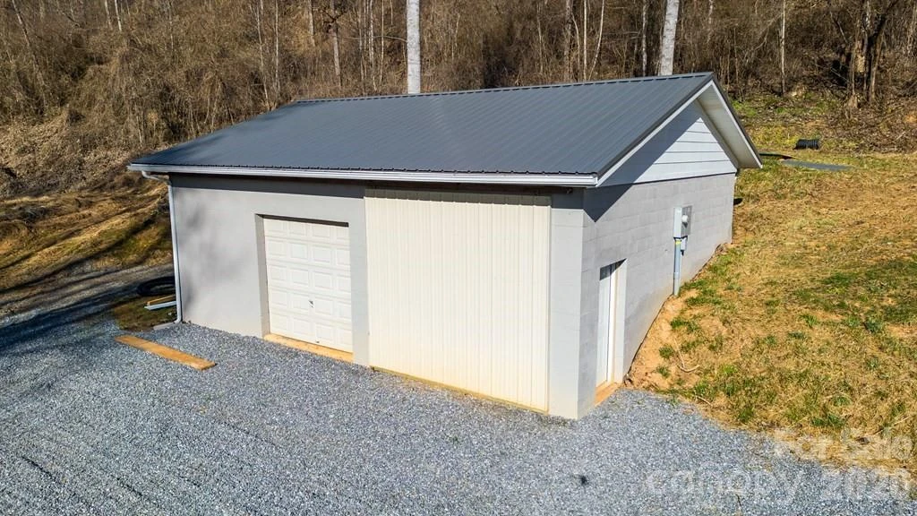 175 Trinity Drive - Photo 9