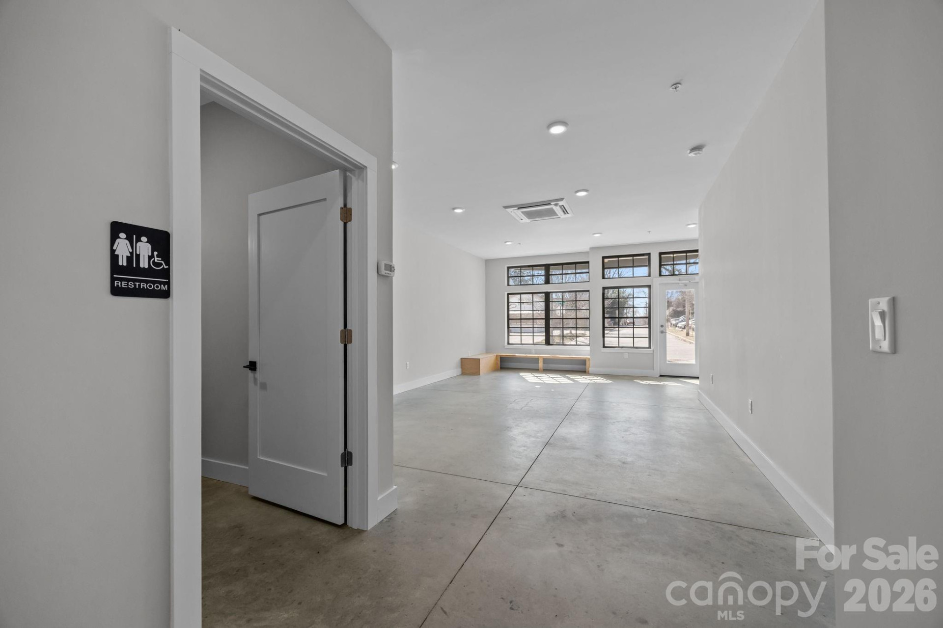 315 Haywood Road - Photo 12