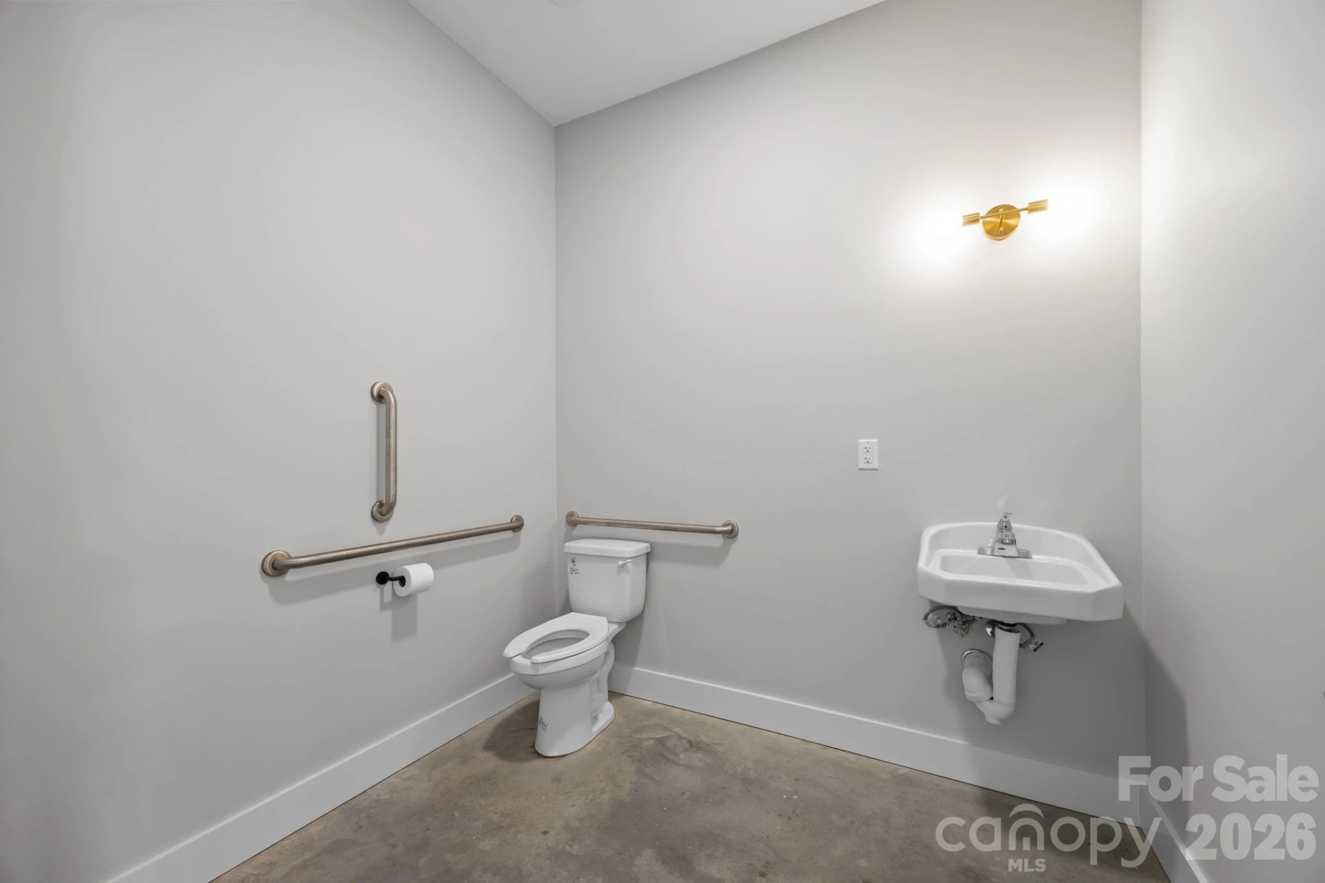 315 Haywood Road - Photo 13