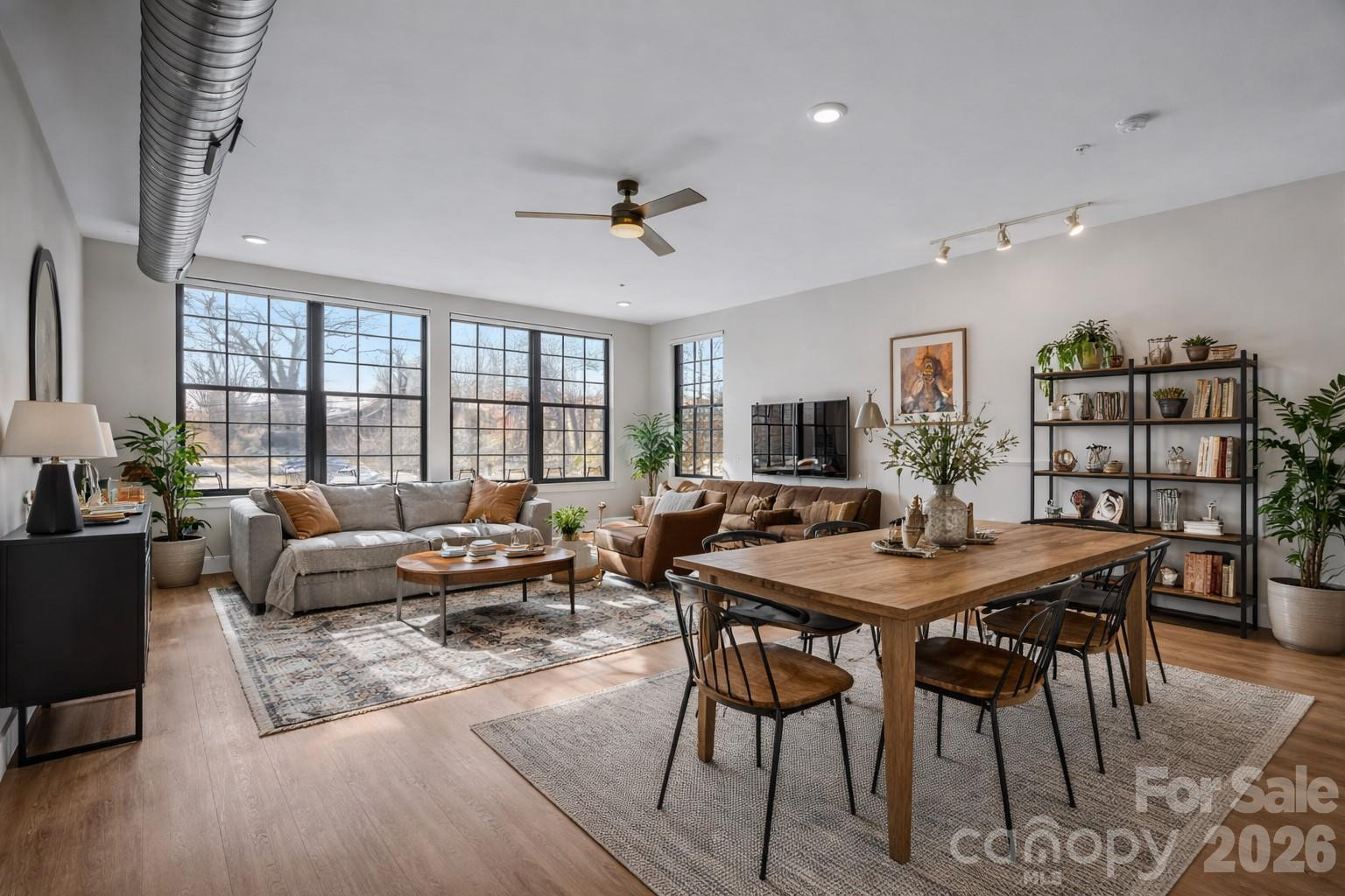 315 Haywood Road - Photo 21