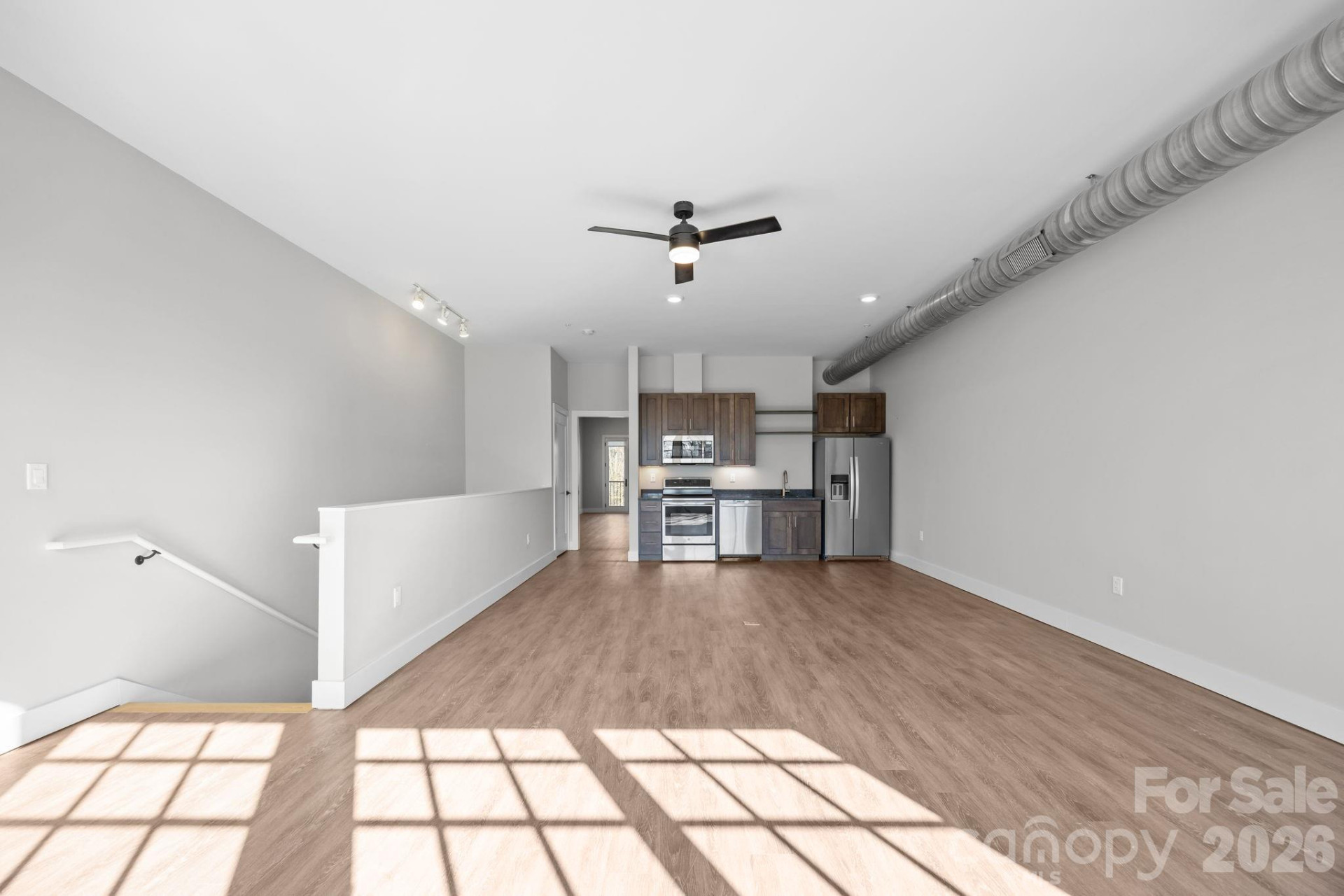 315 Haywood Road - Photo 22