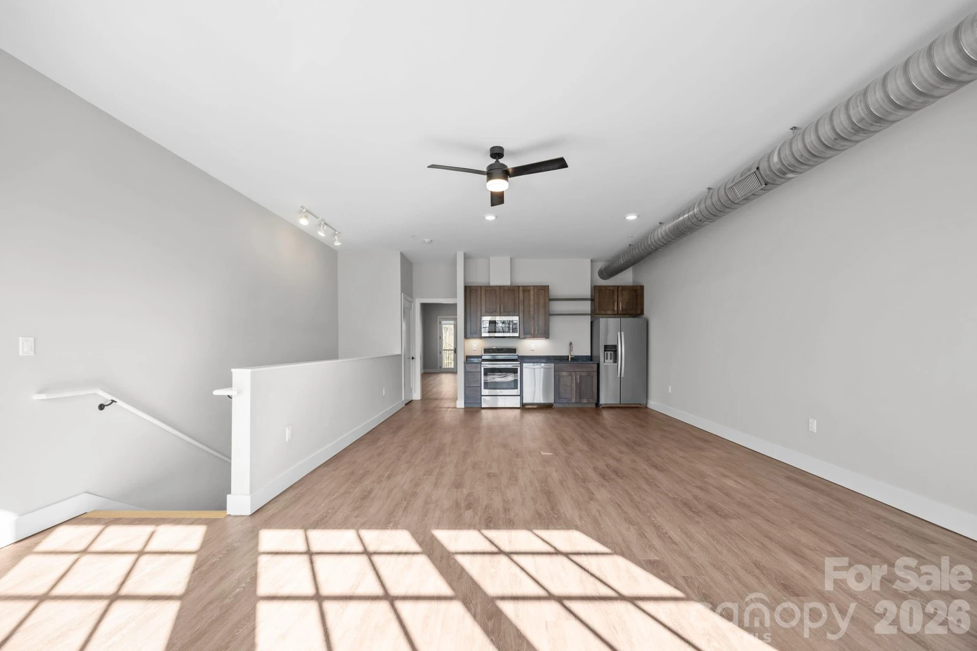 315 Haywood Road - Photo 22