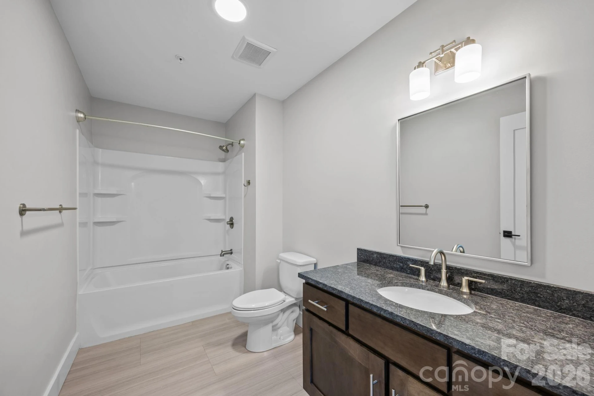 315 Haywood Road - Photo 28