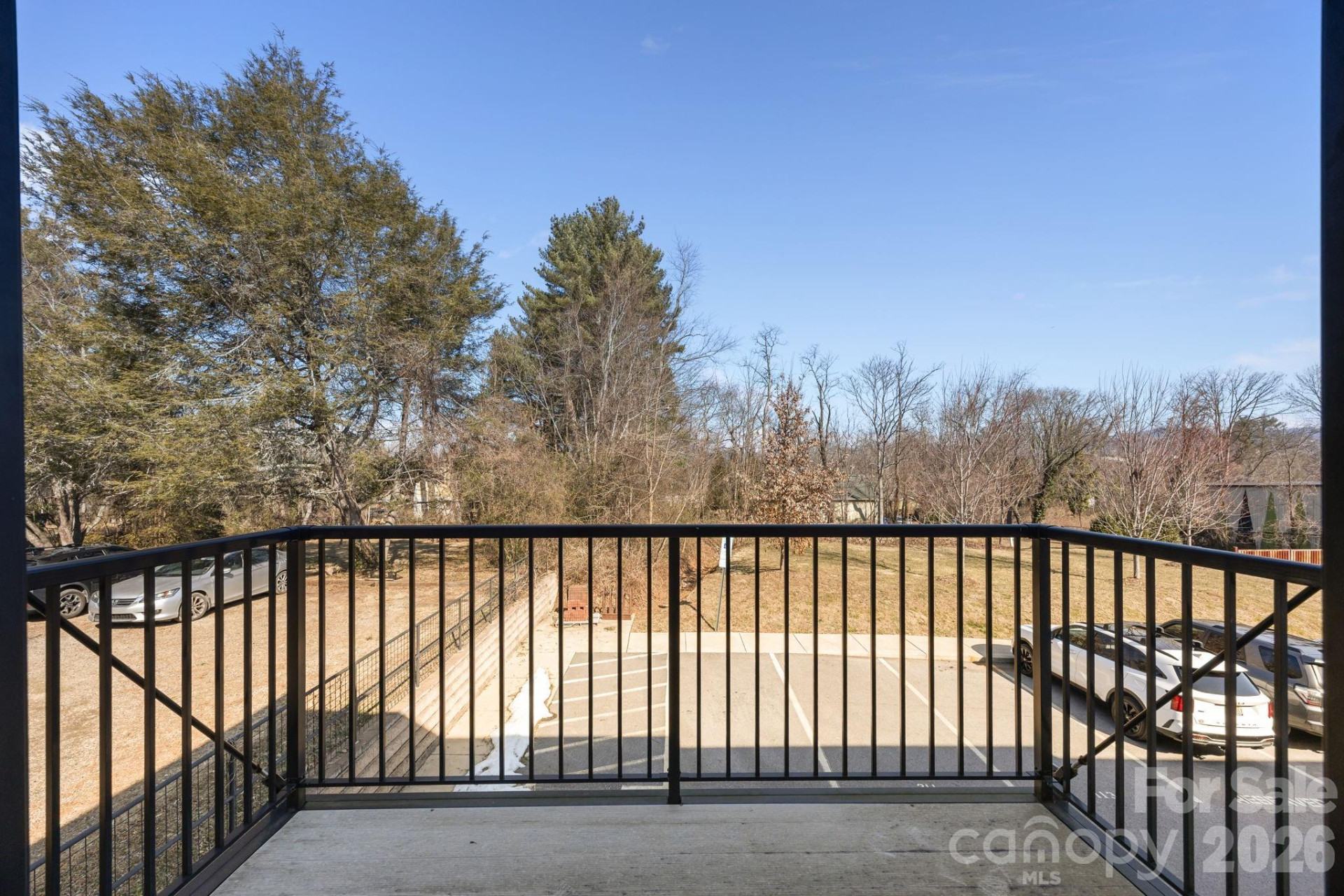 315 Haywood Road - Photo 36