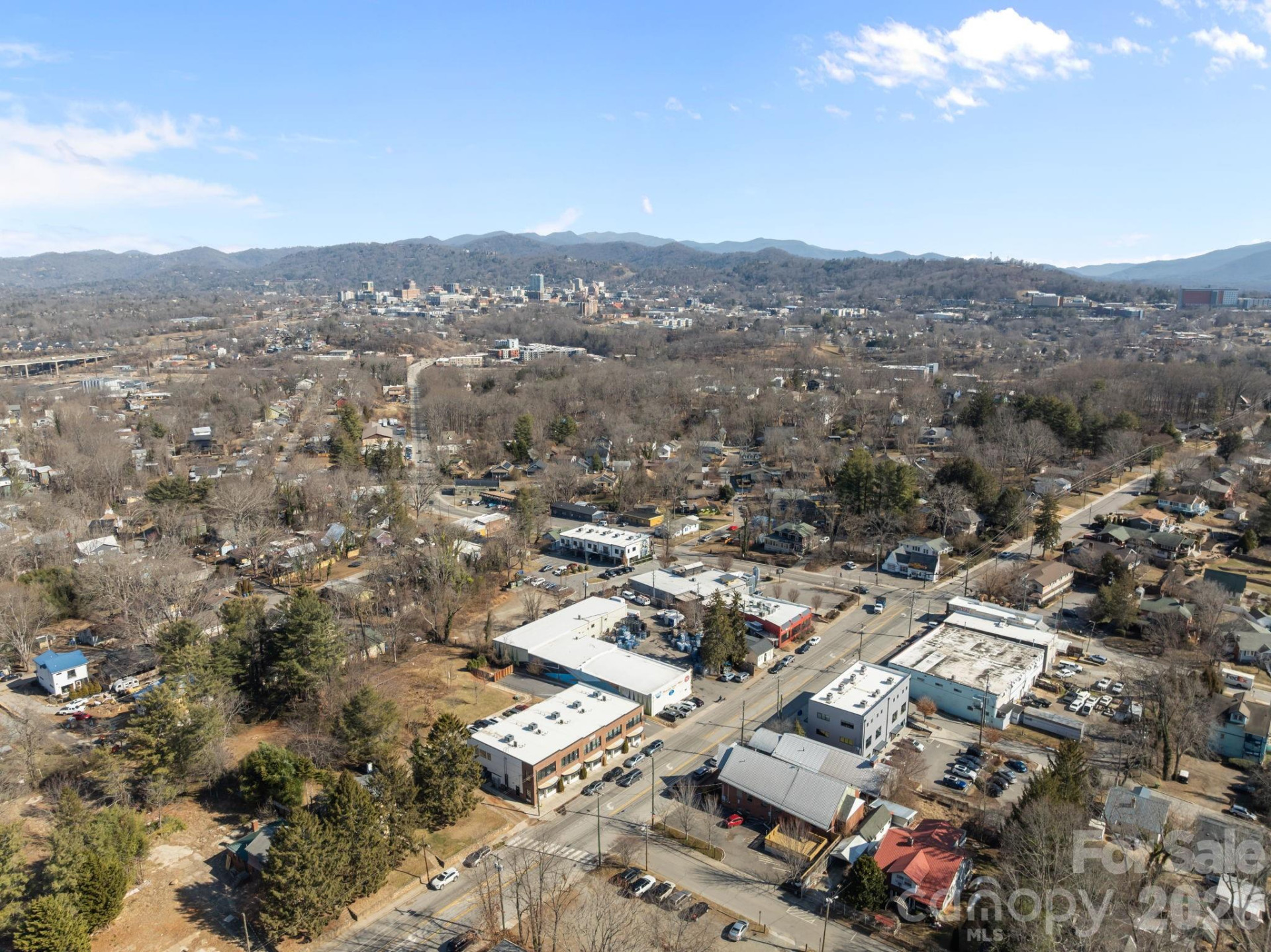 315 Haywood Road - Photo 39