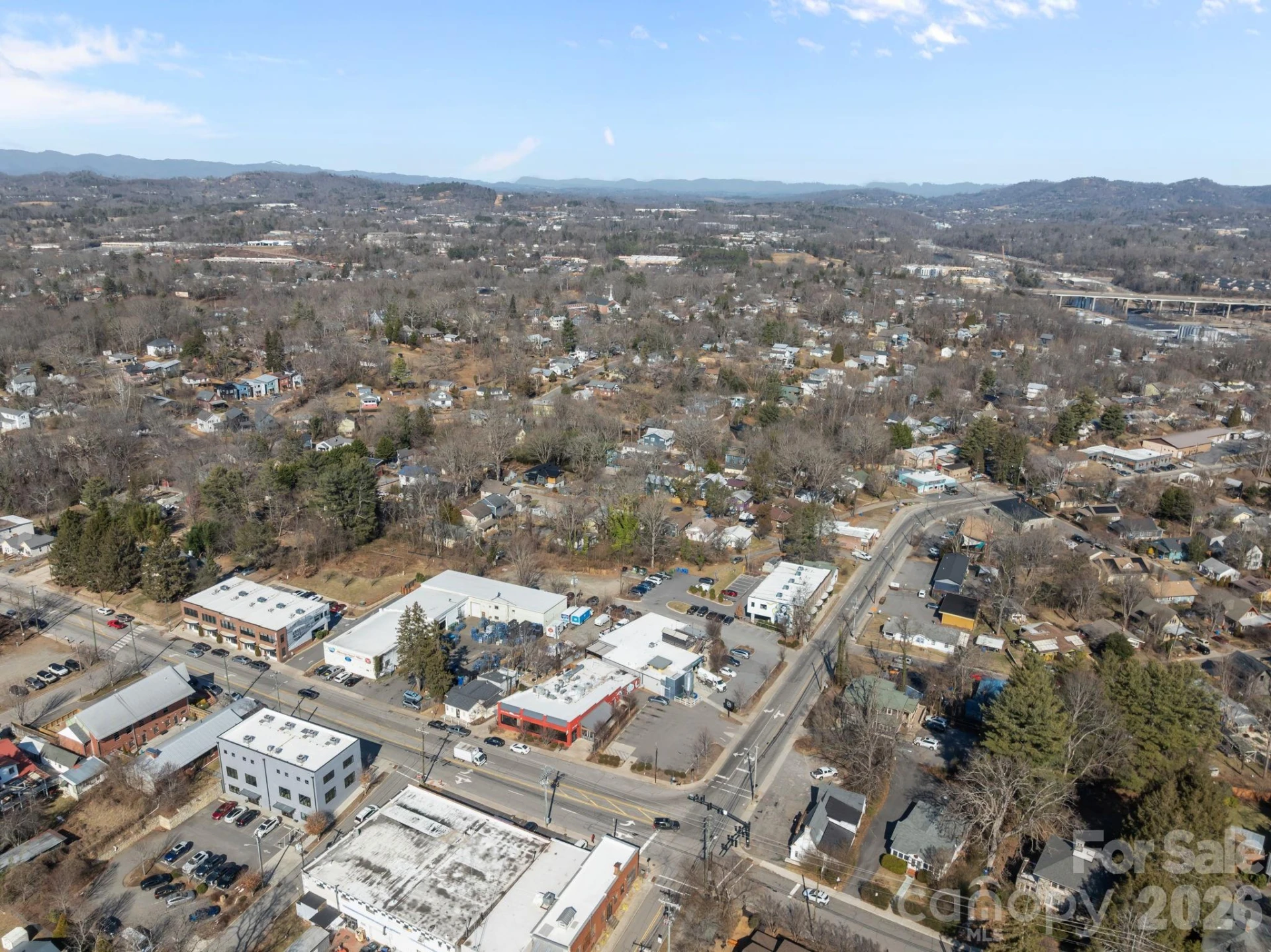 315 Haywood Road - Photo 40