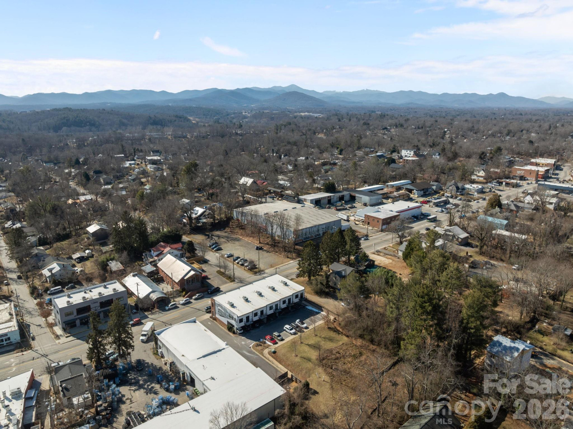 315 Haywood Road - Photo 43