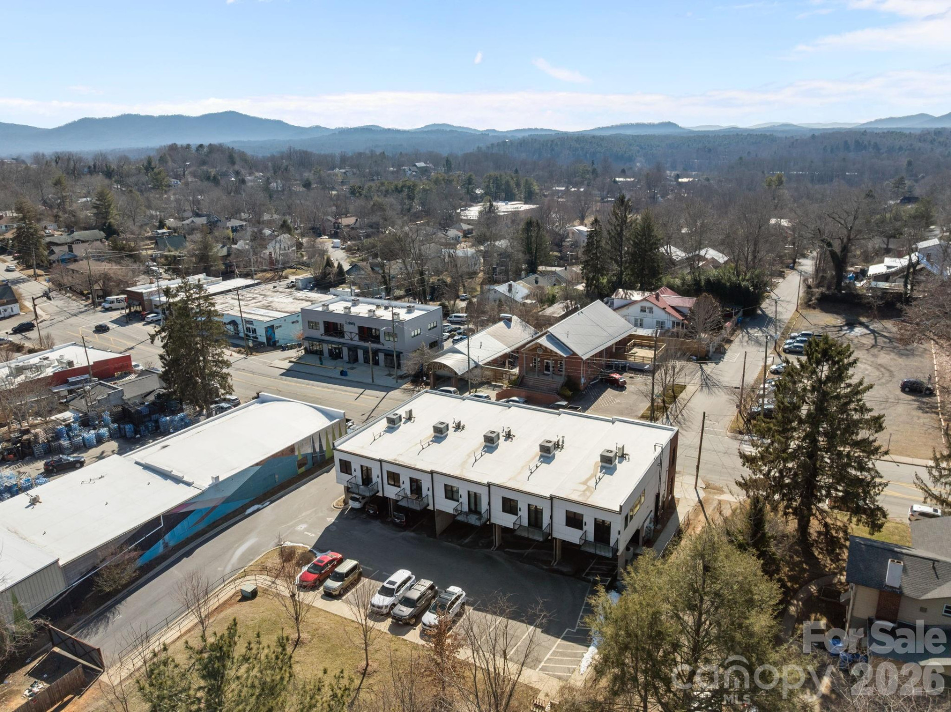 315 Haywood Road - Photo 45