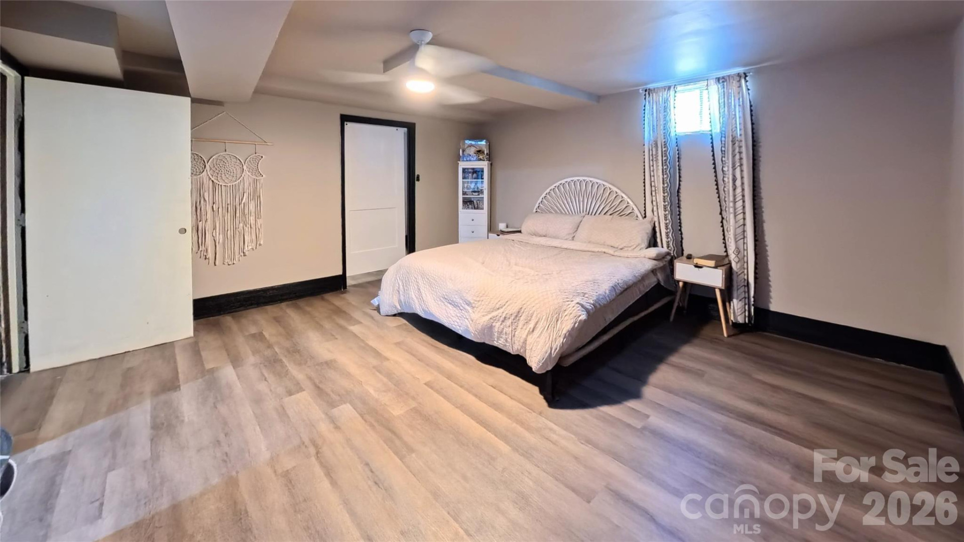 220 Miller Street - Photo 18