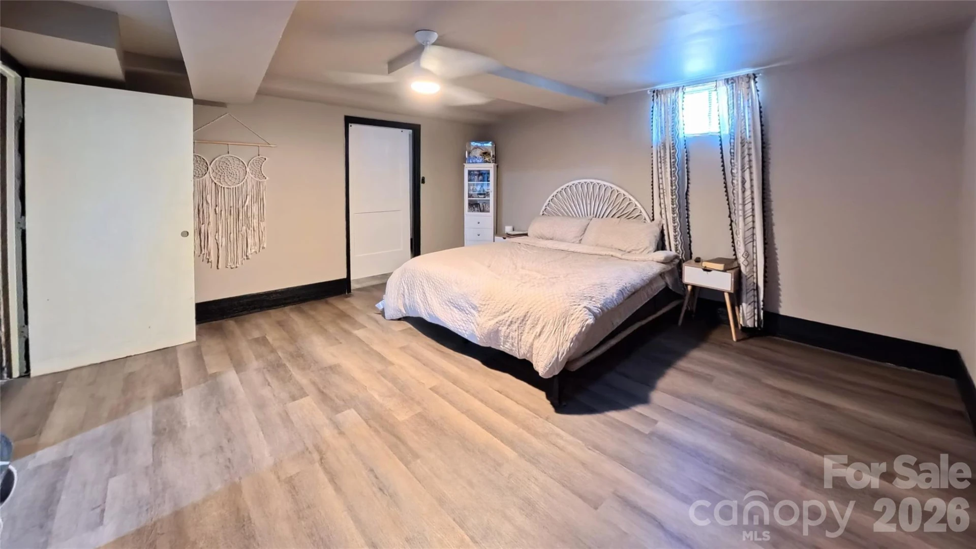 220 Miller Street - Photo 18