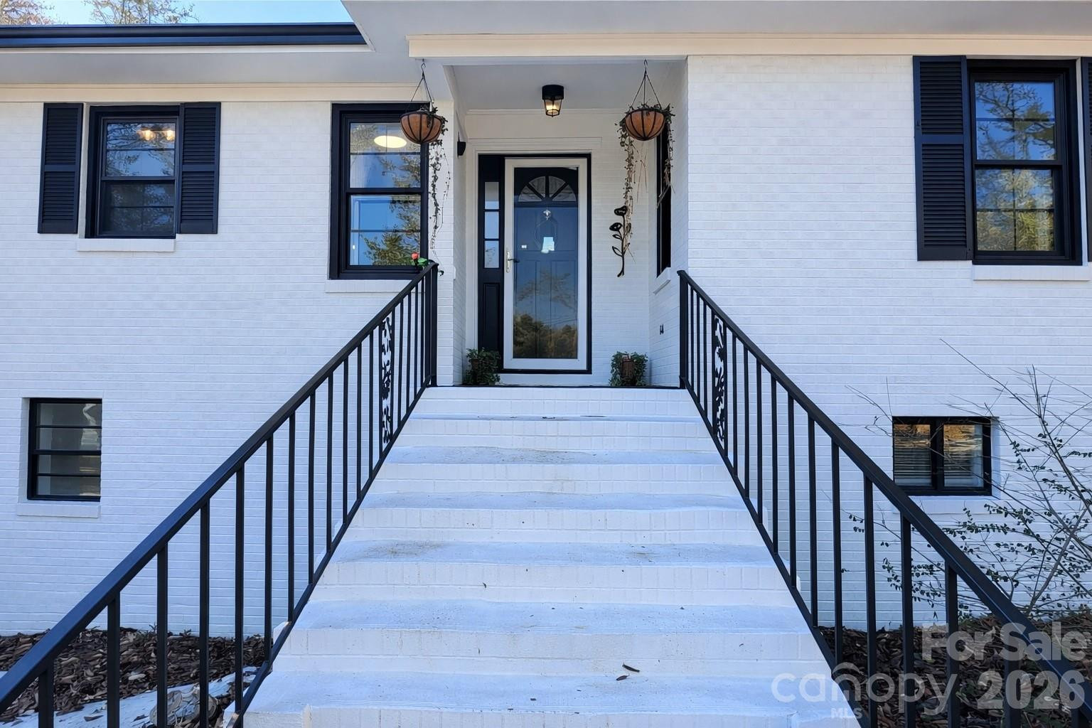 220 Miller Street - Photo 3