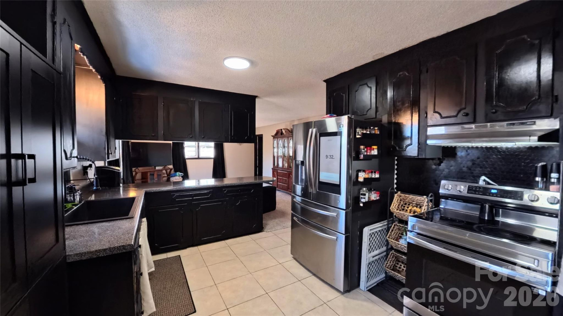 220 Miller Street - Photo 6