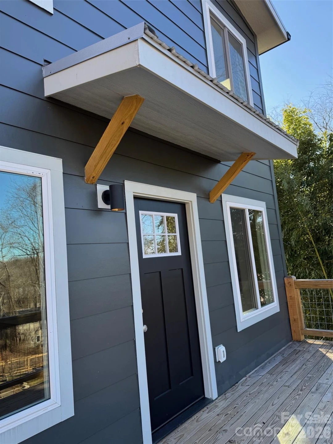 65 Moore Avenue - Photo 3