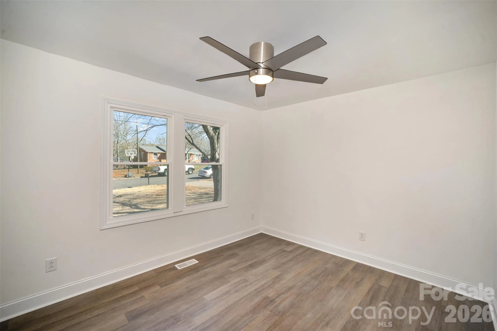 523 Hickory Nut Lane - Photo 11