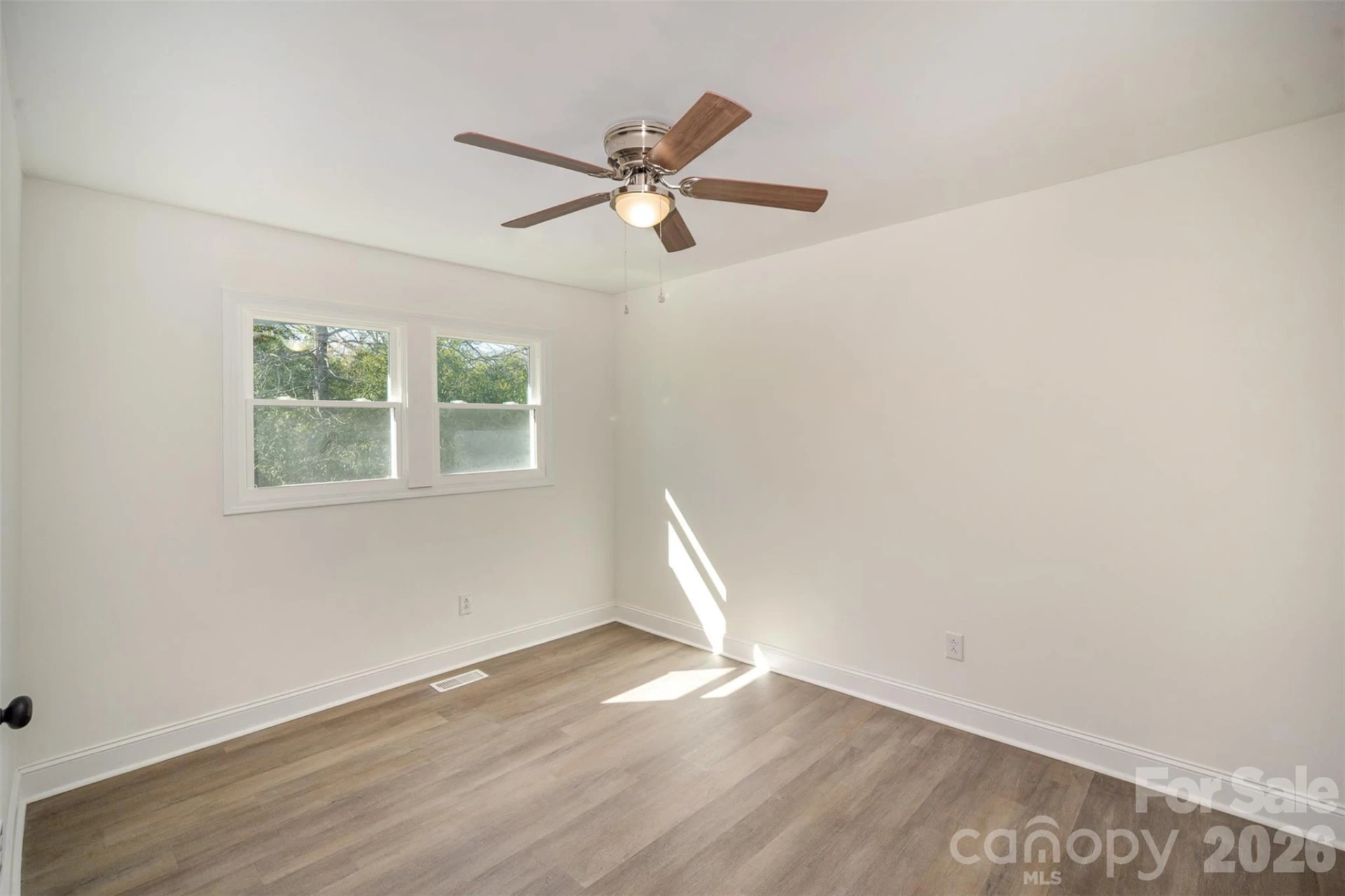 523 Hickory Nut Lane - Photo 16