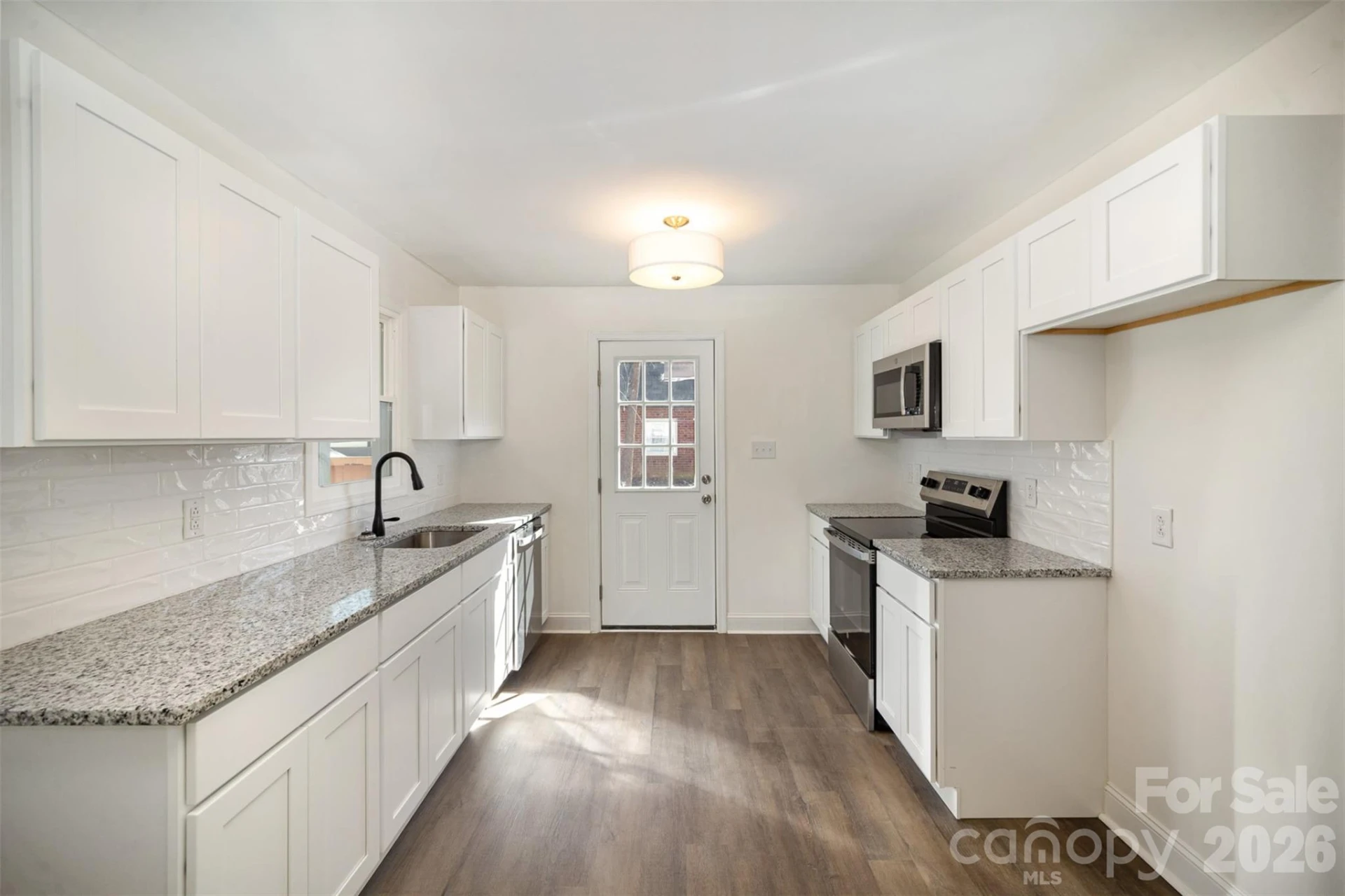 523 Hickory Nut Lane - Photo 10