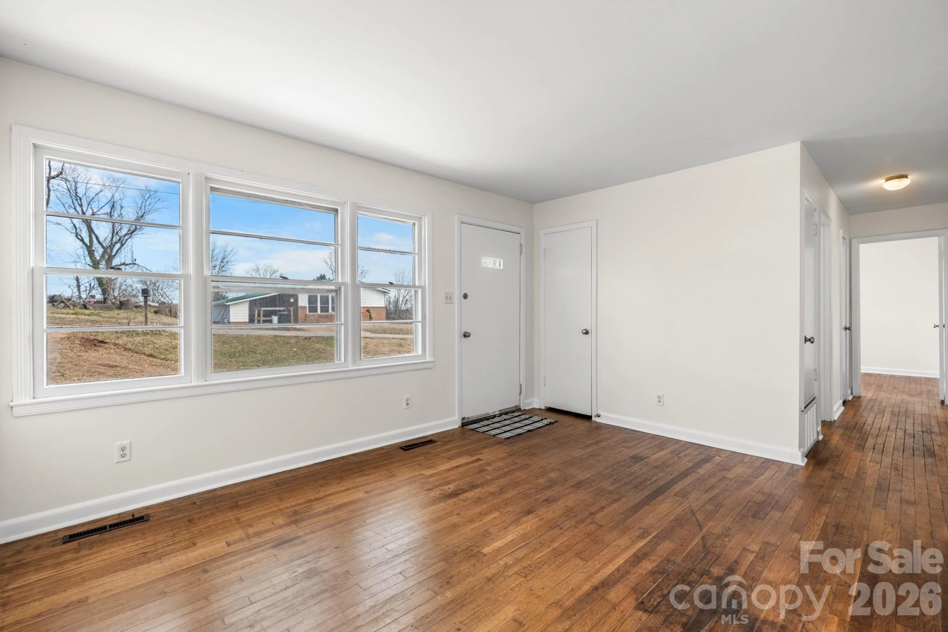 302 Ramsey Street - Photo 2