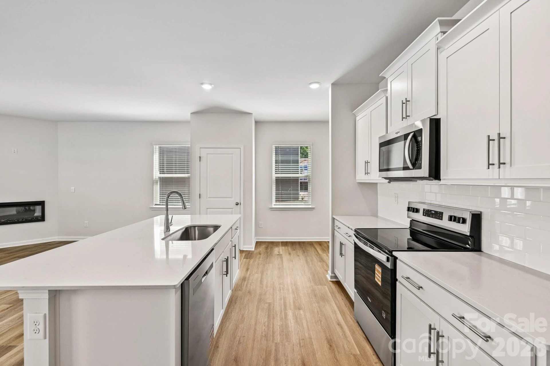 1011 Two Brothers Lane - Photo 11